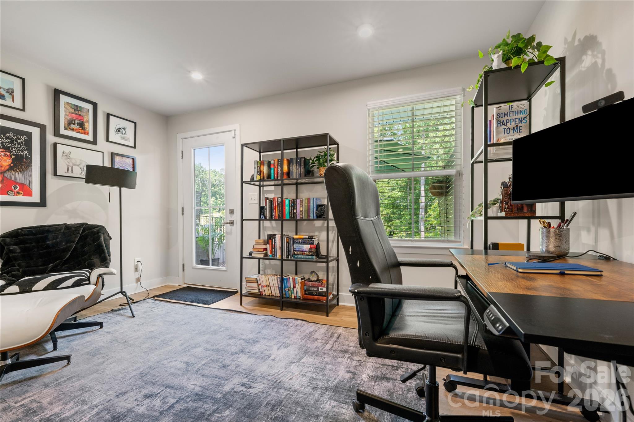 Creek Water Townhomes - Residential