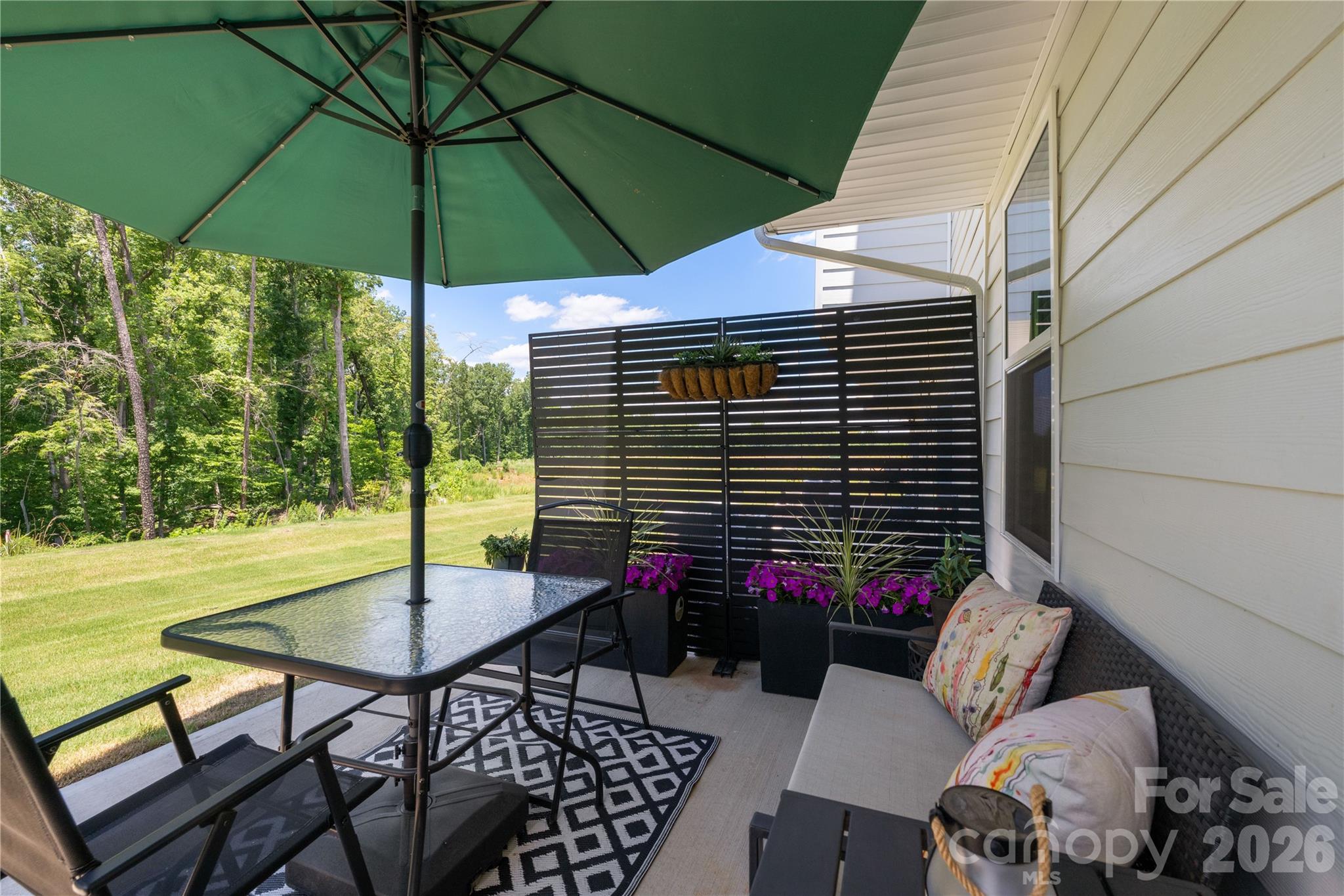 Creek Water Townhomes - Residential