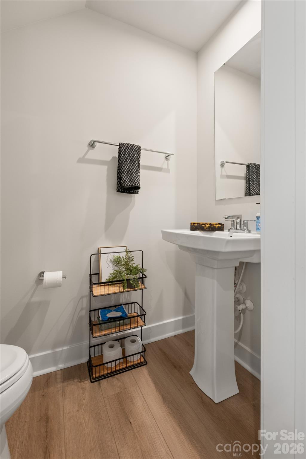 Creek Water Townhomes - Residential