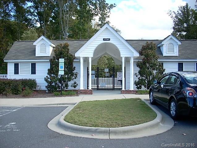 Charlotte Pines - Residential