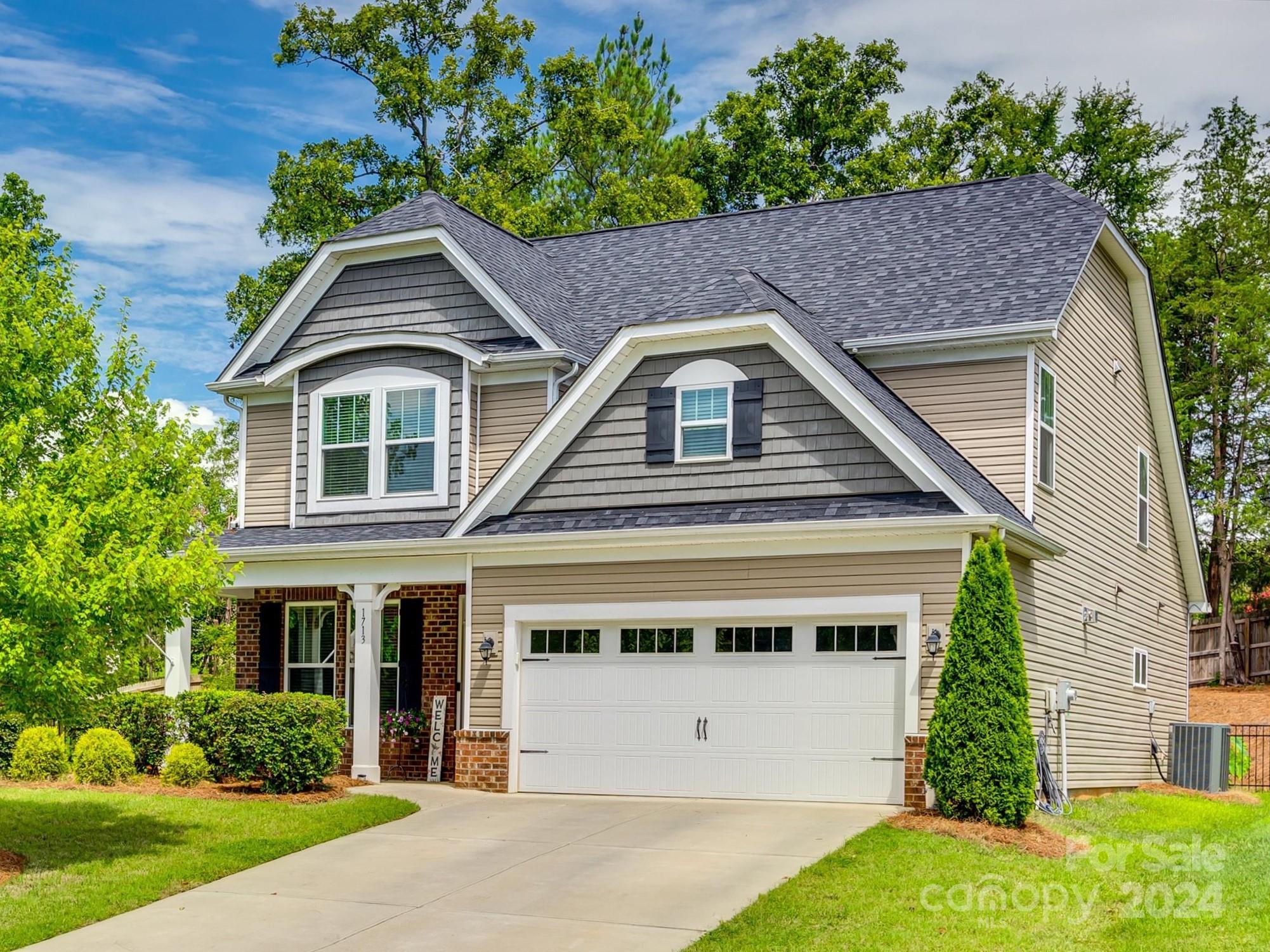 Stoneridge Lakes - Residential