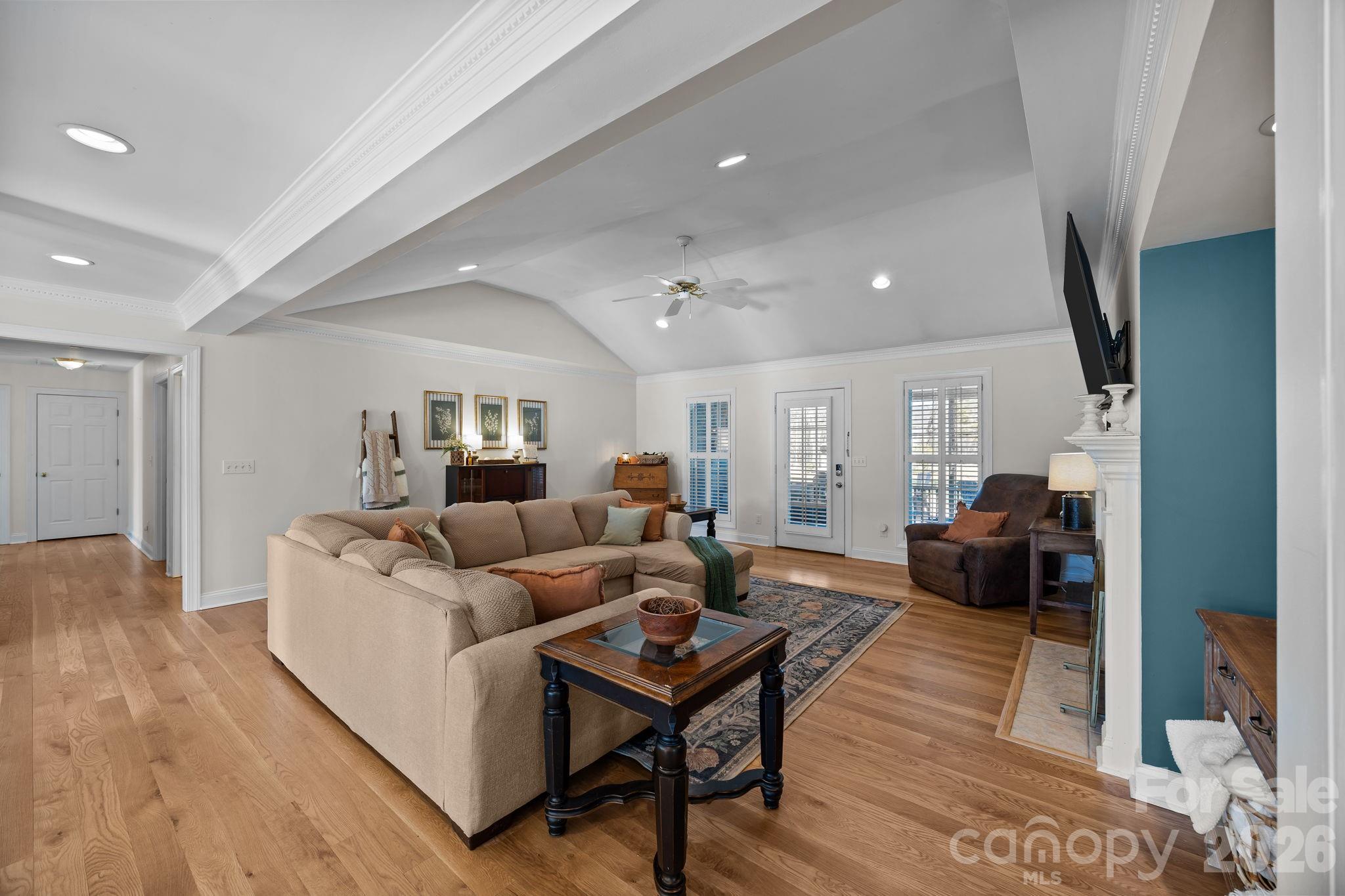 Country Club Hills - Residential