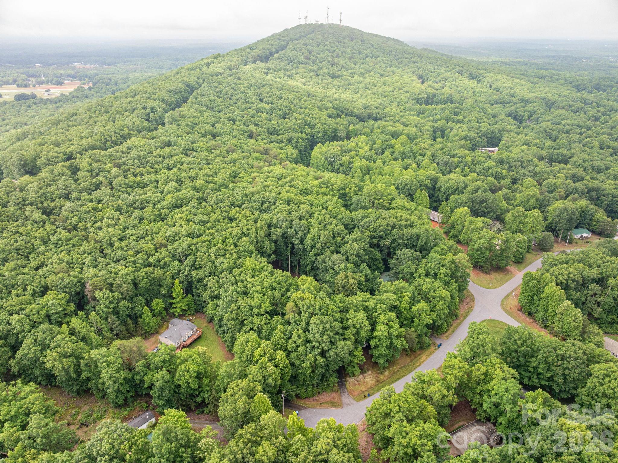 Mount Anderson - Residential
