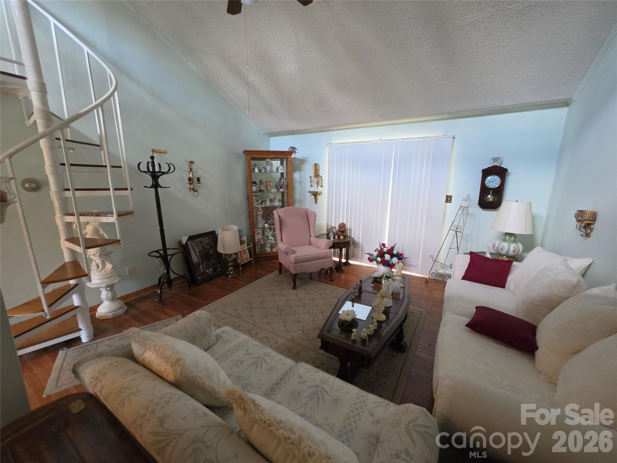 Cardinal Farms - Residential