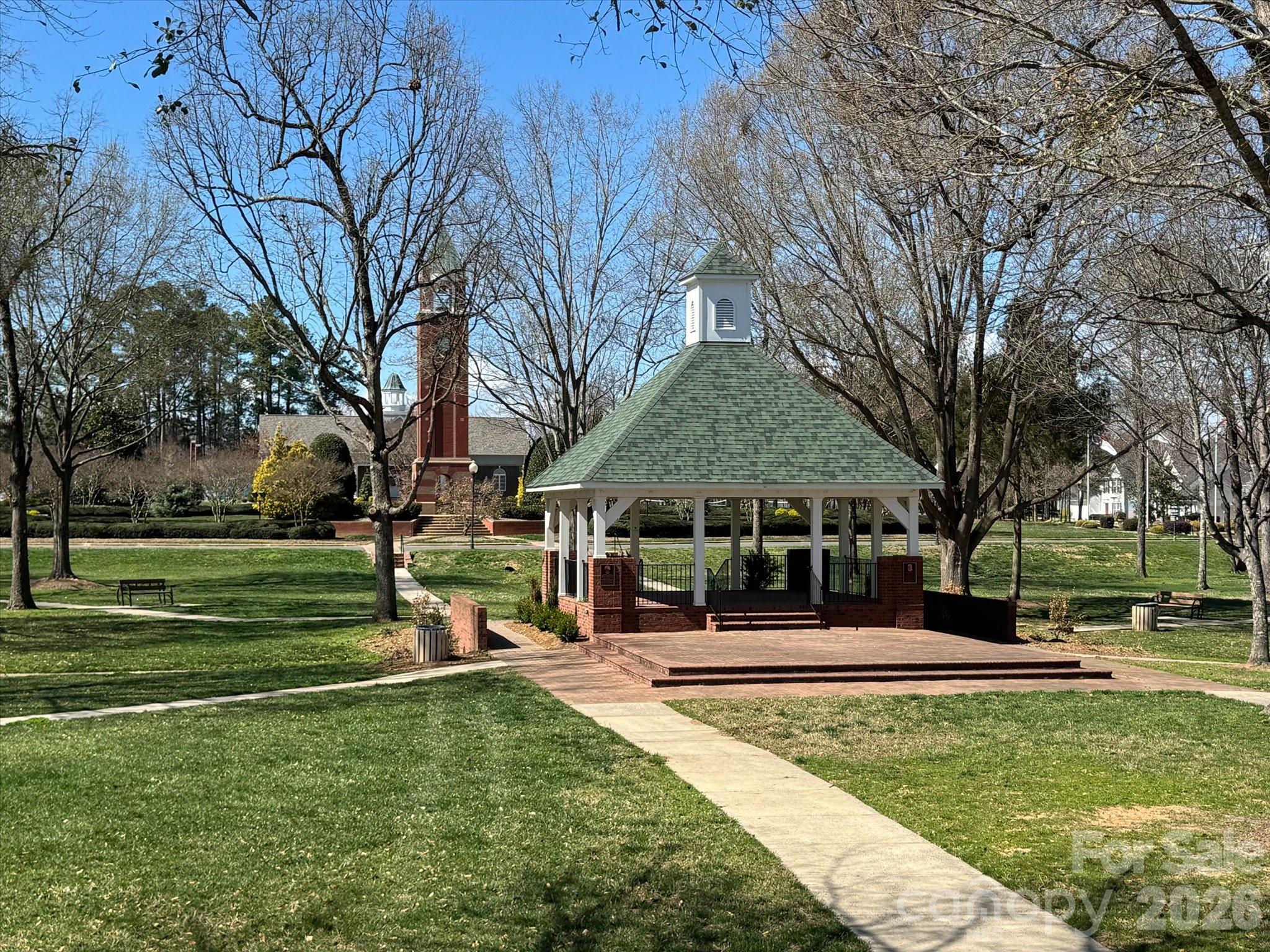 Lake Park - Residential