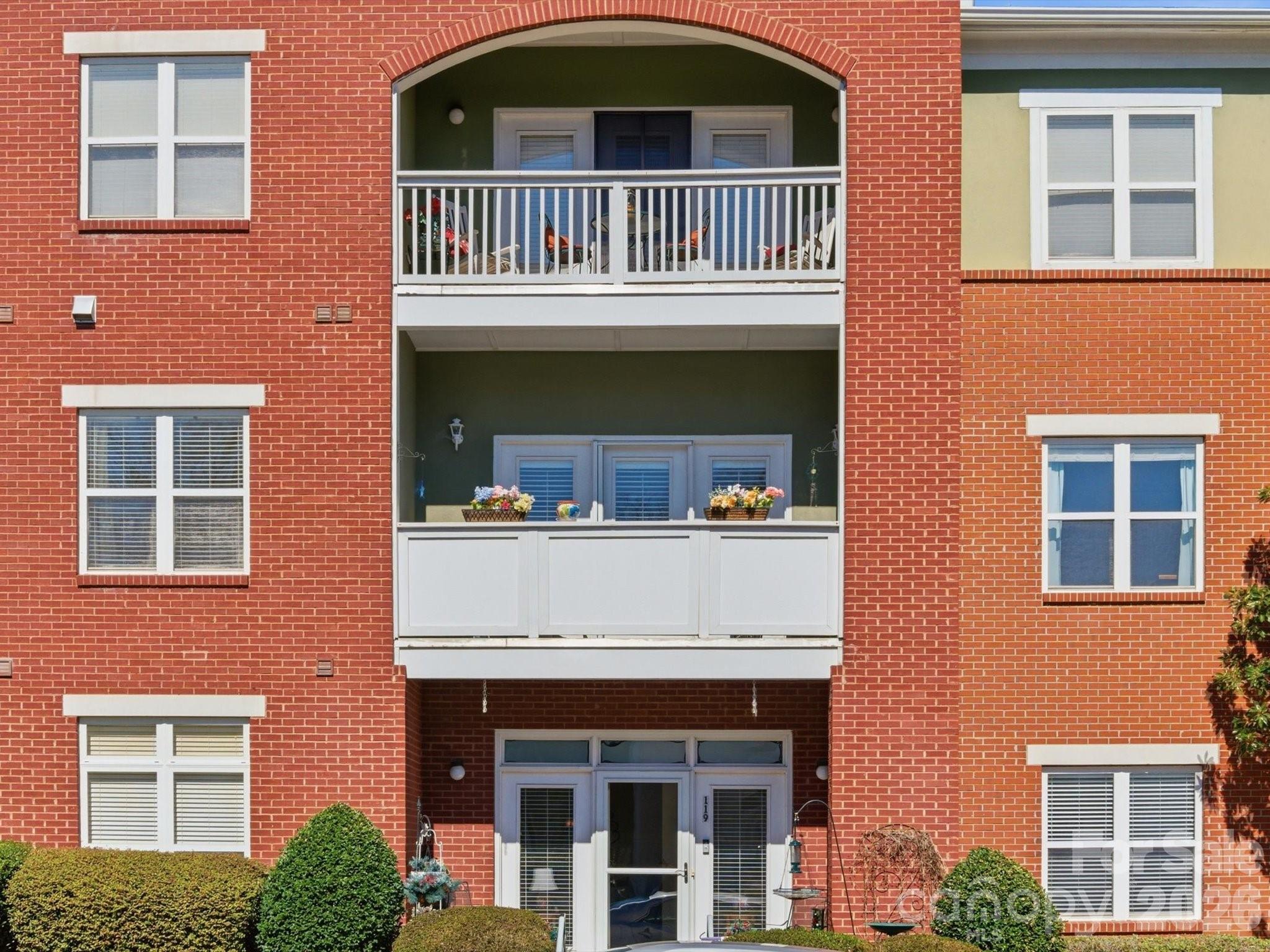 Lake Park - Residential