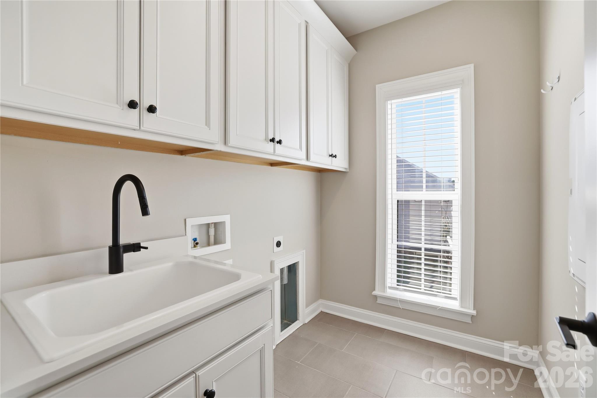 Elizabeth - Residential