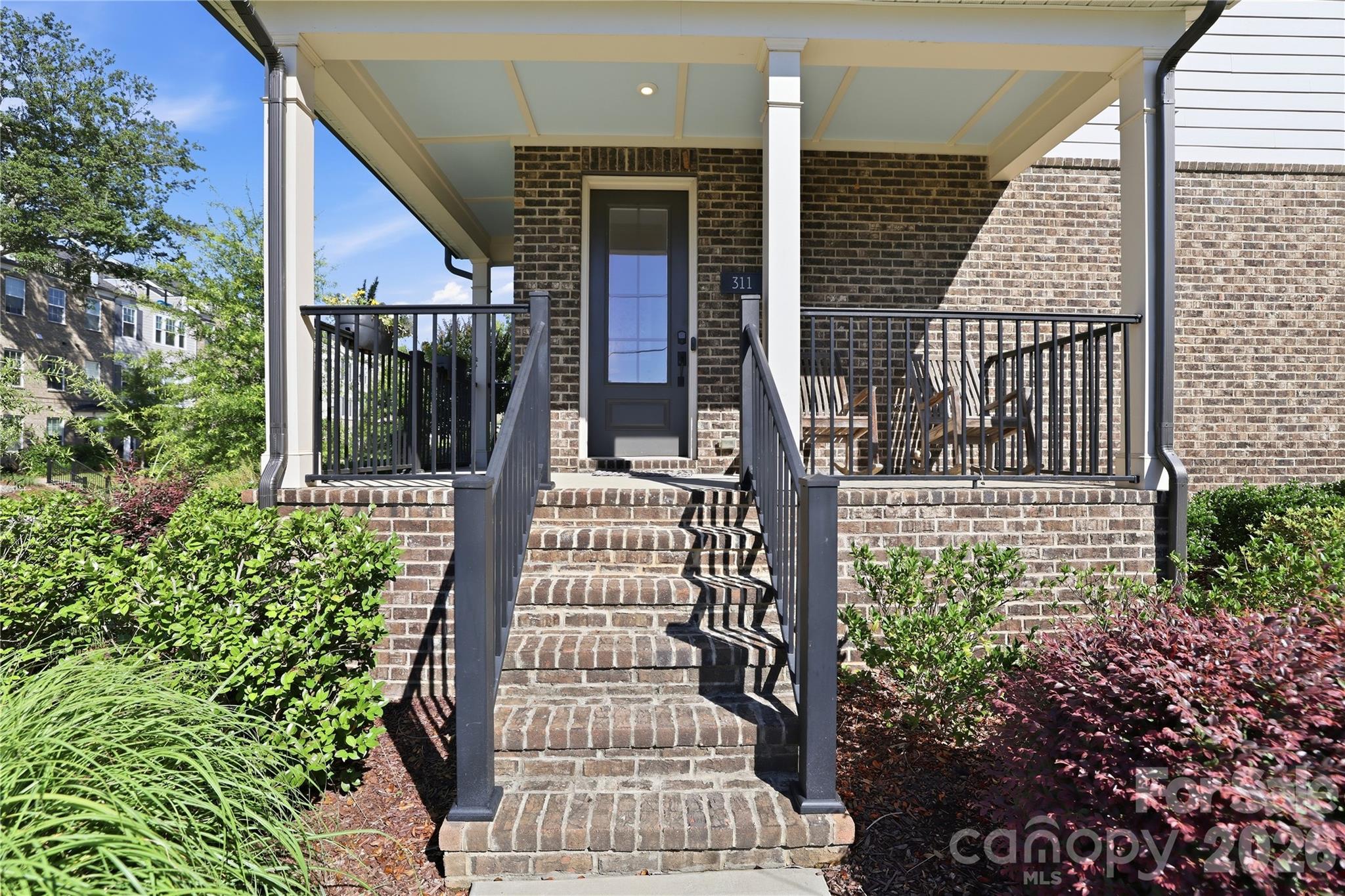 Elizabeth - Residential