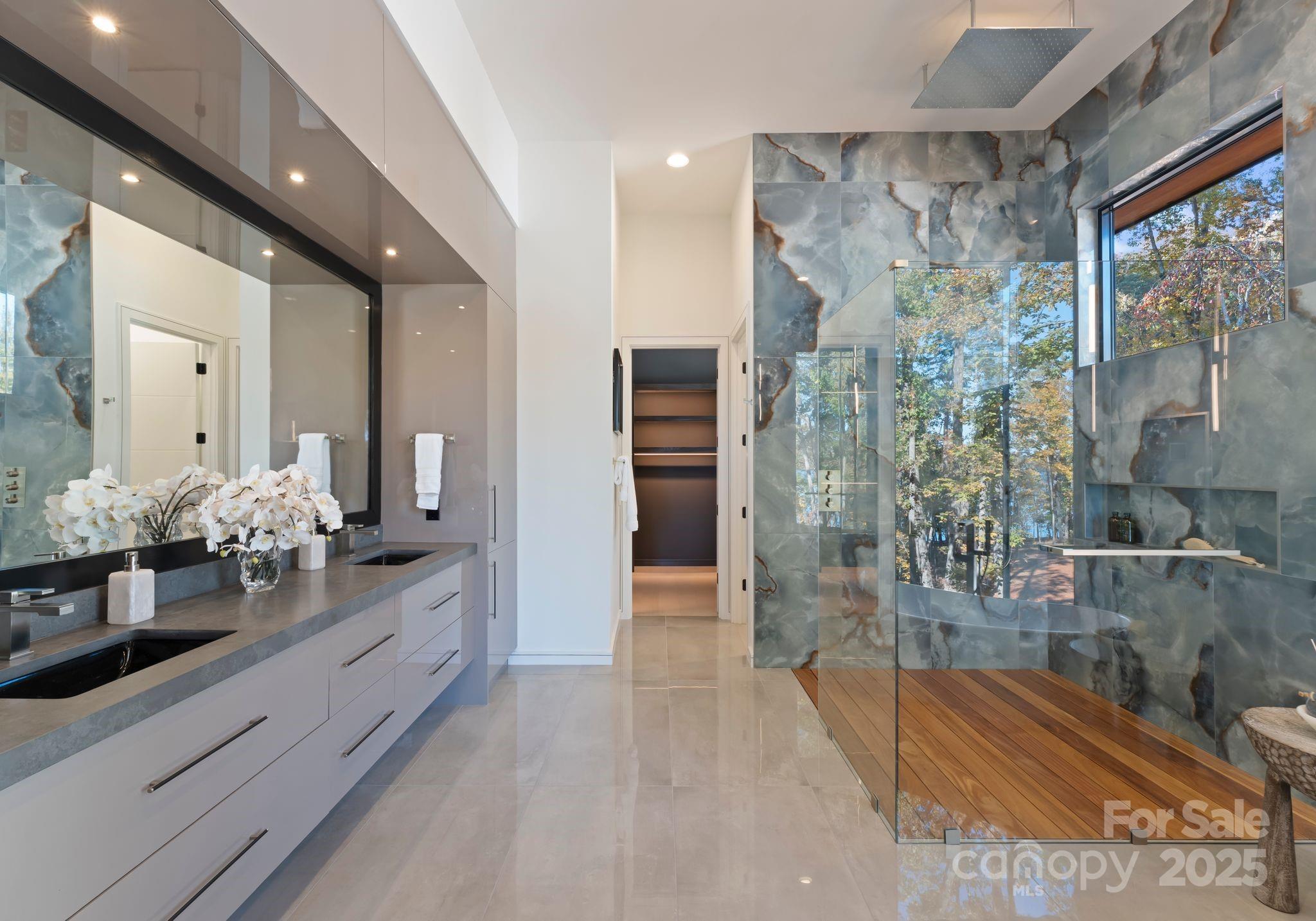Edgewater - Residential
