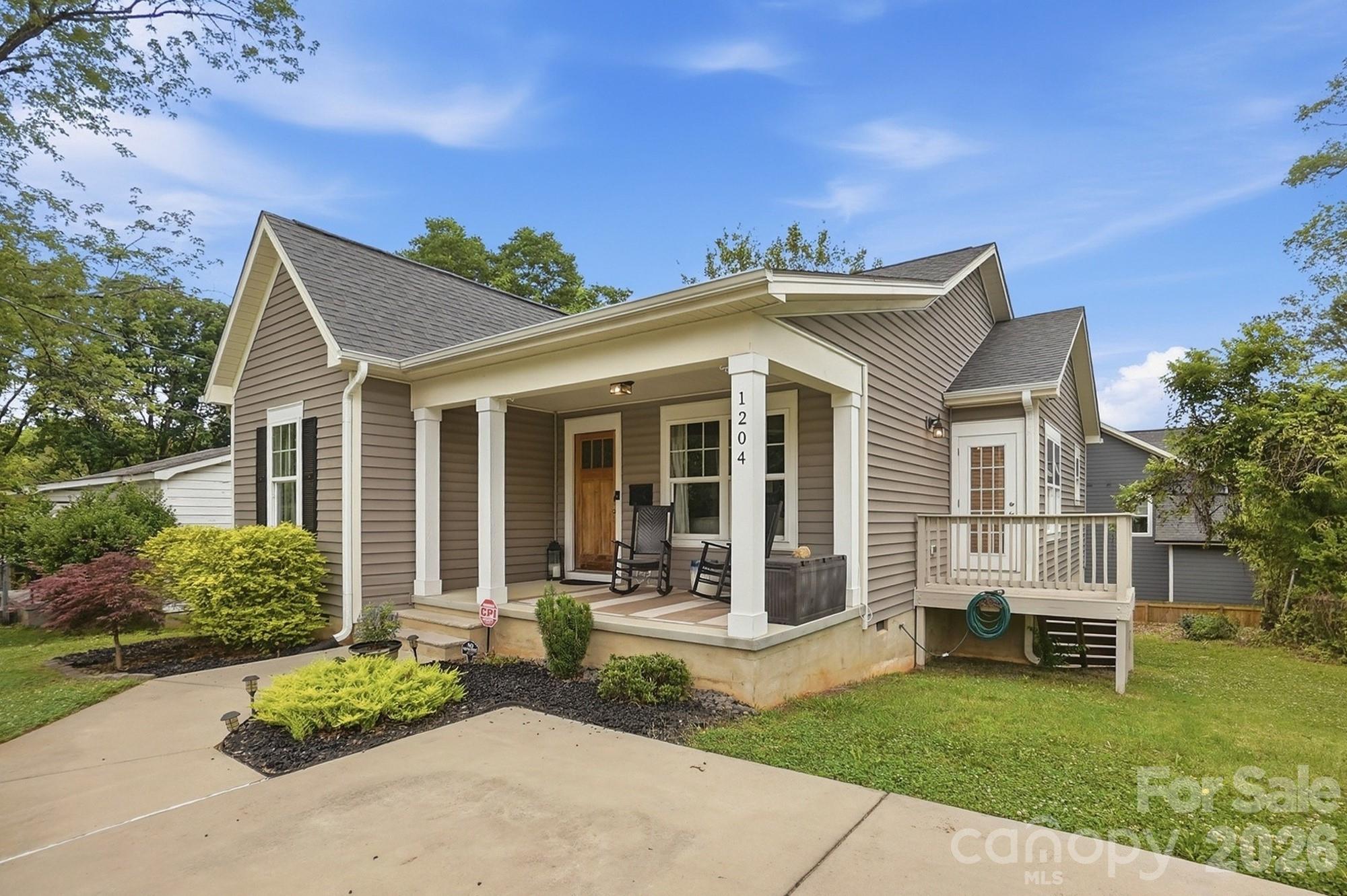 Oaklawn Park - Residential