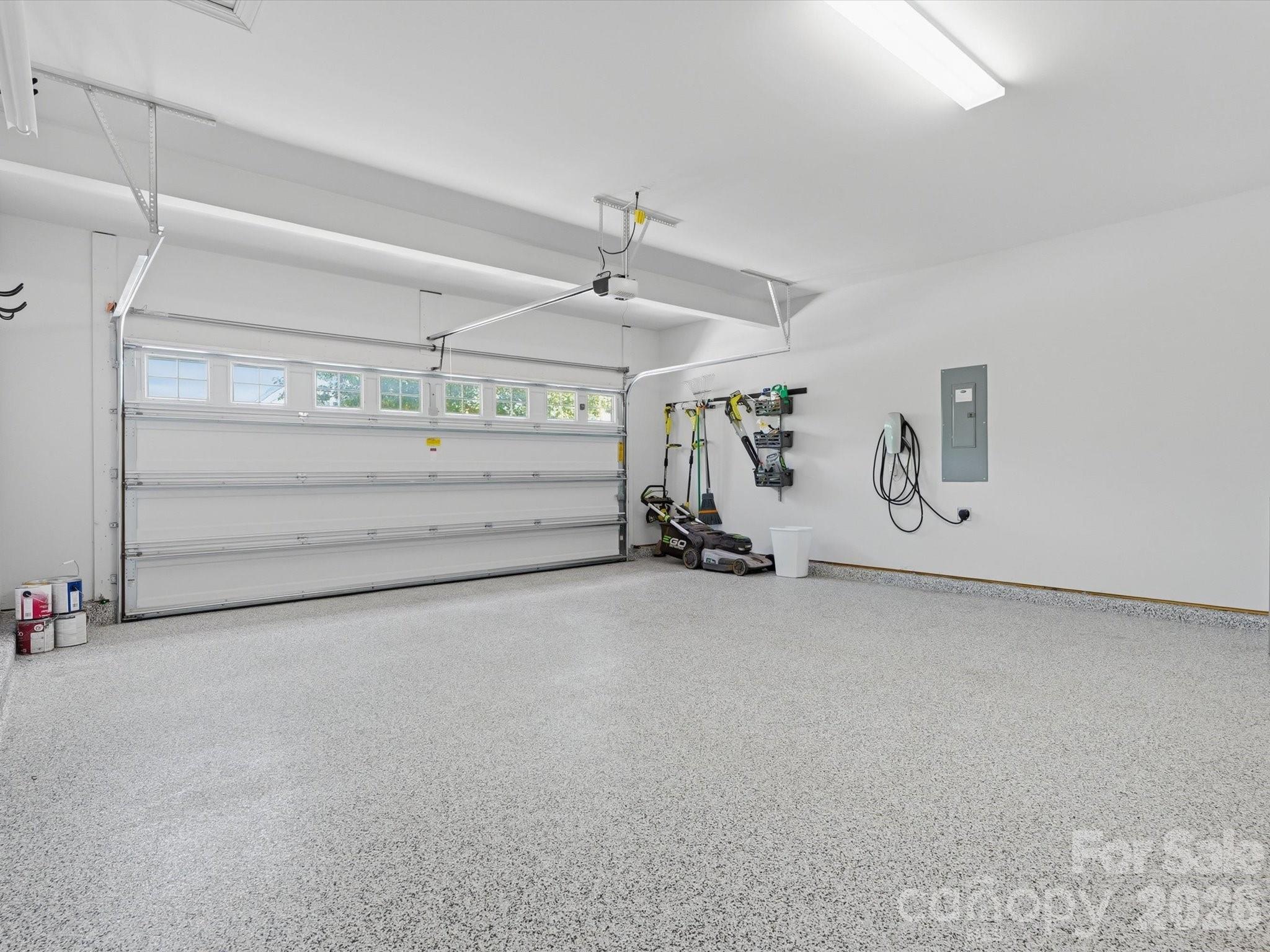 Lake Crest - Residential