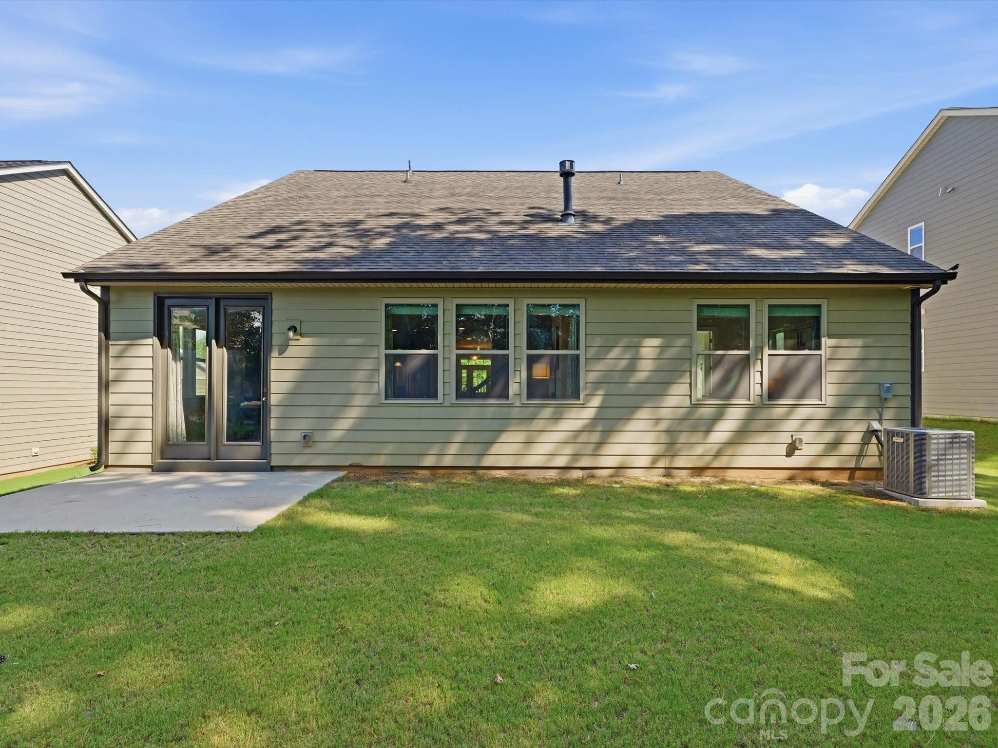 Lake Crest - Residential