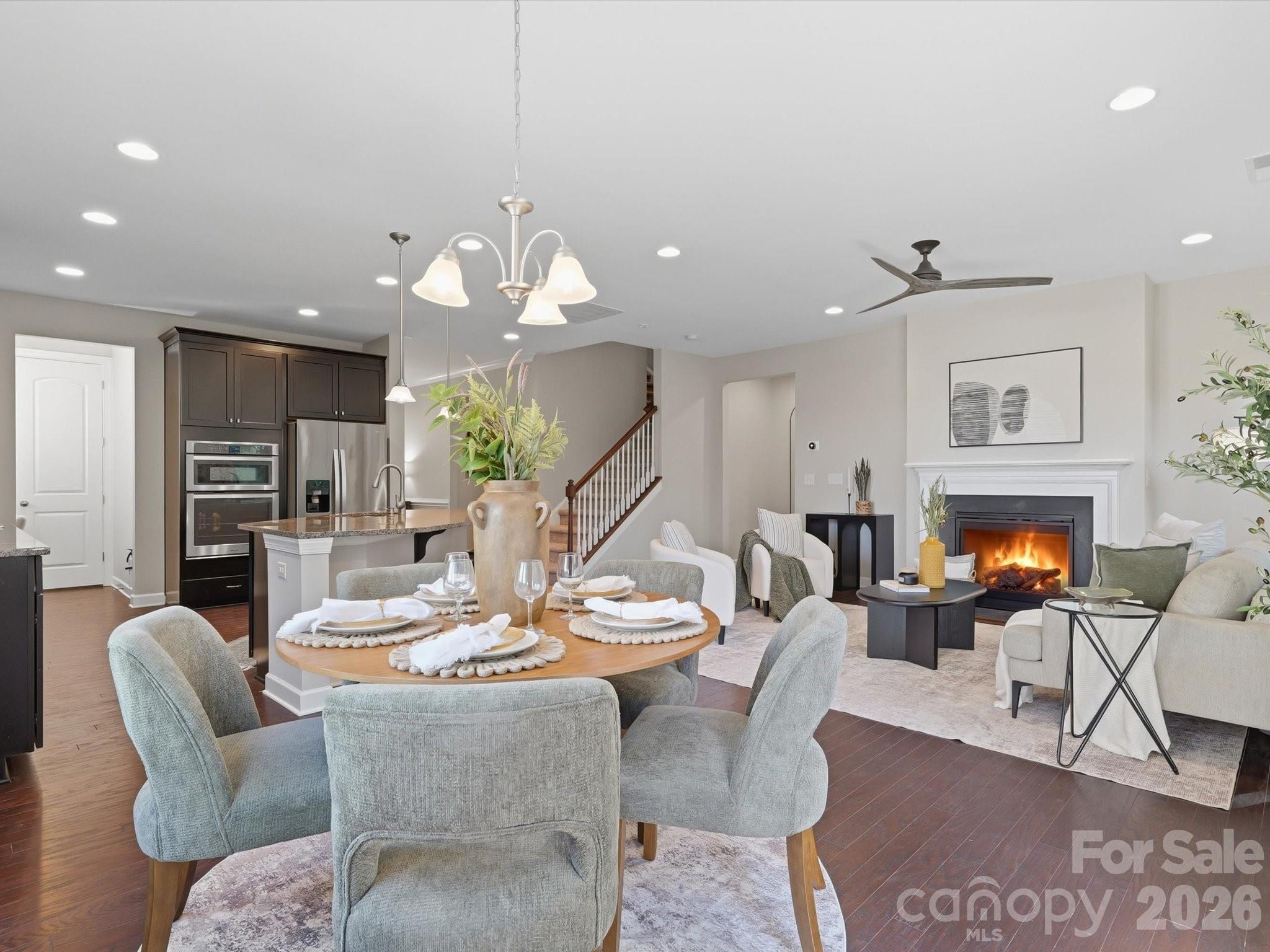 Lake Crest - Residential