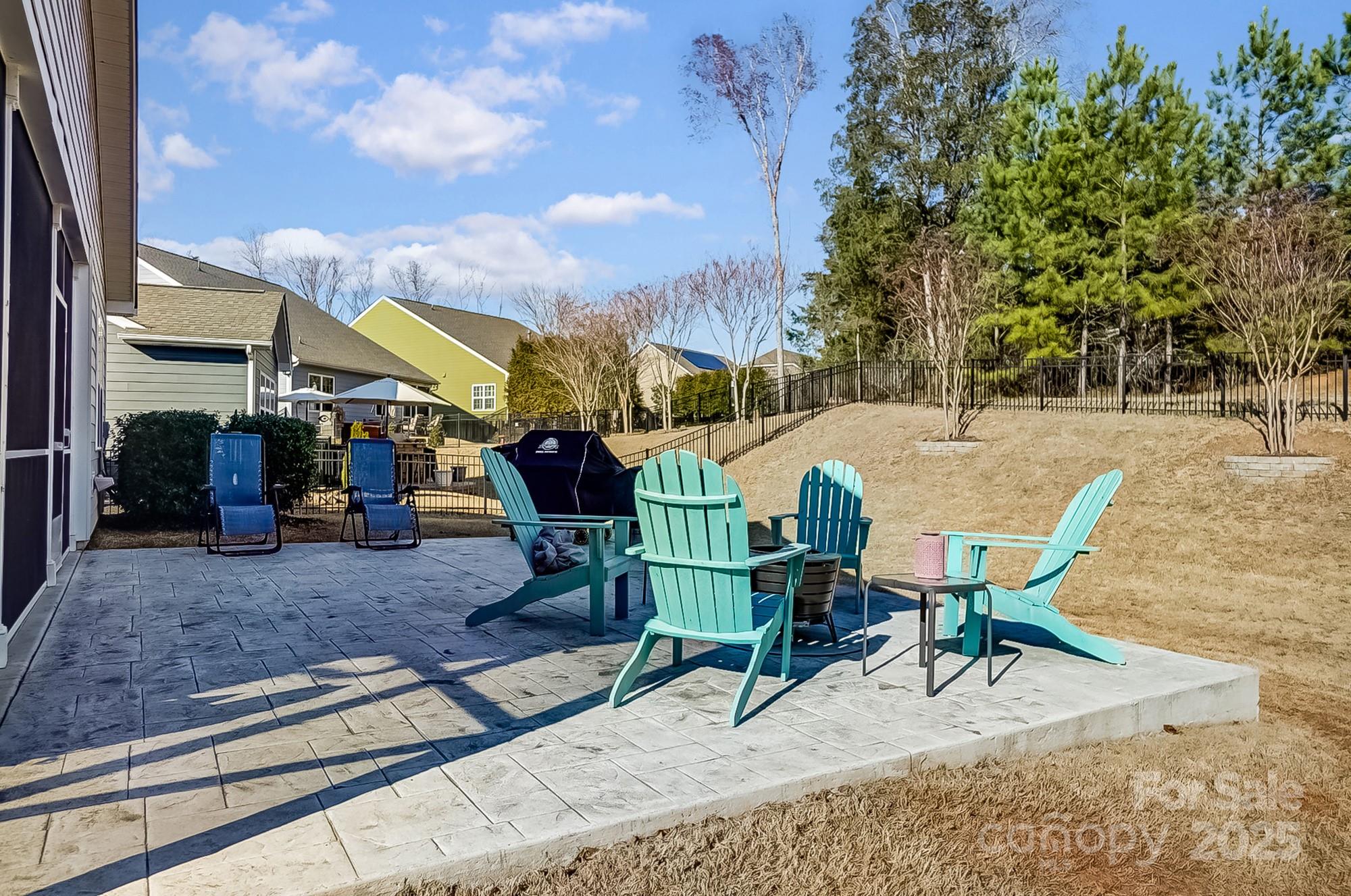 Summerhouse at Paddlers Cove - Residential