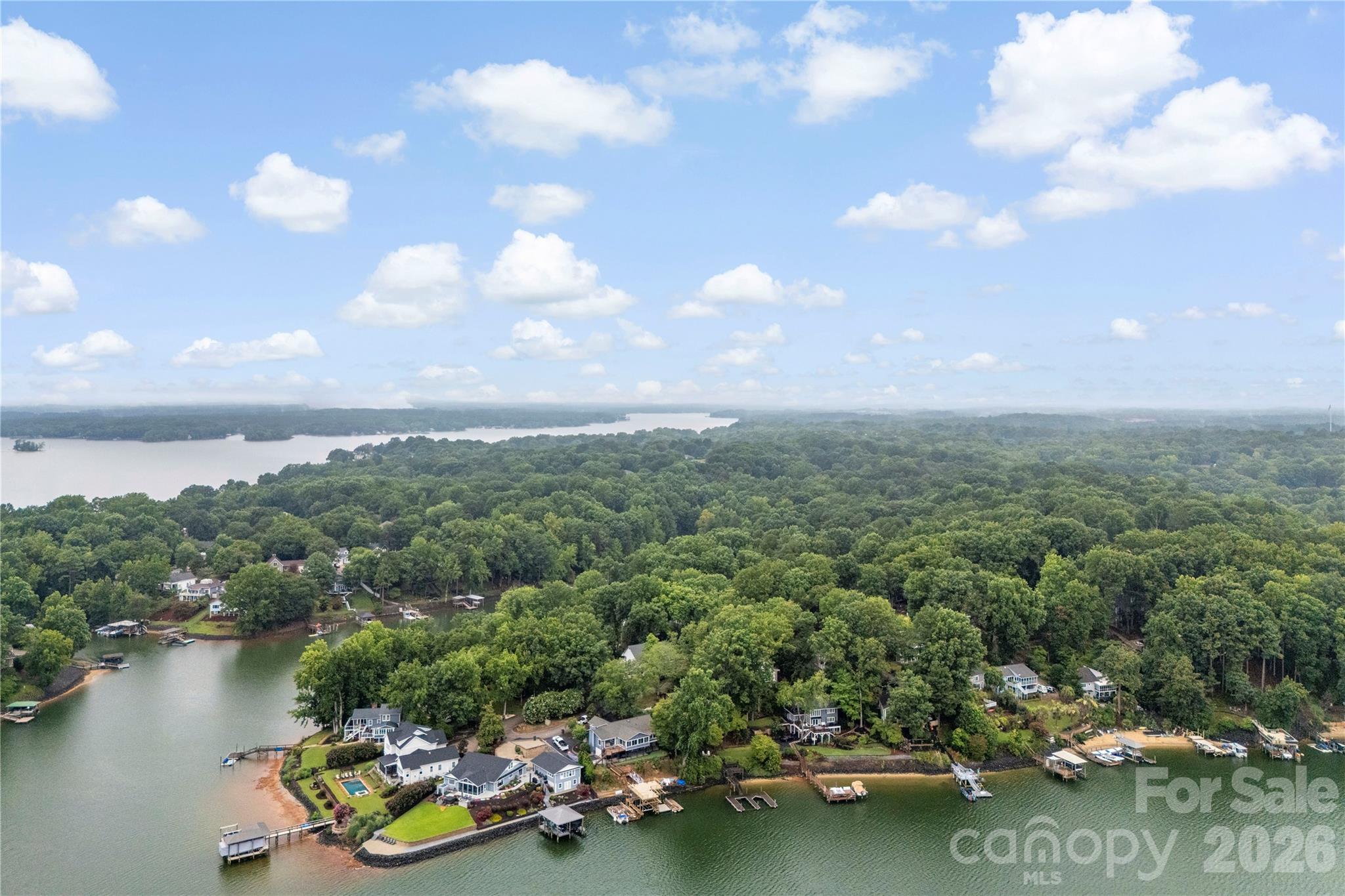 Tega Cay - Residential