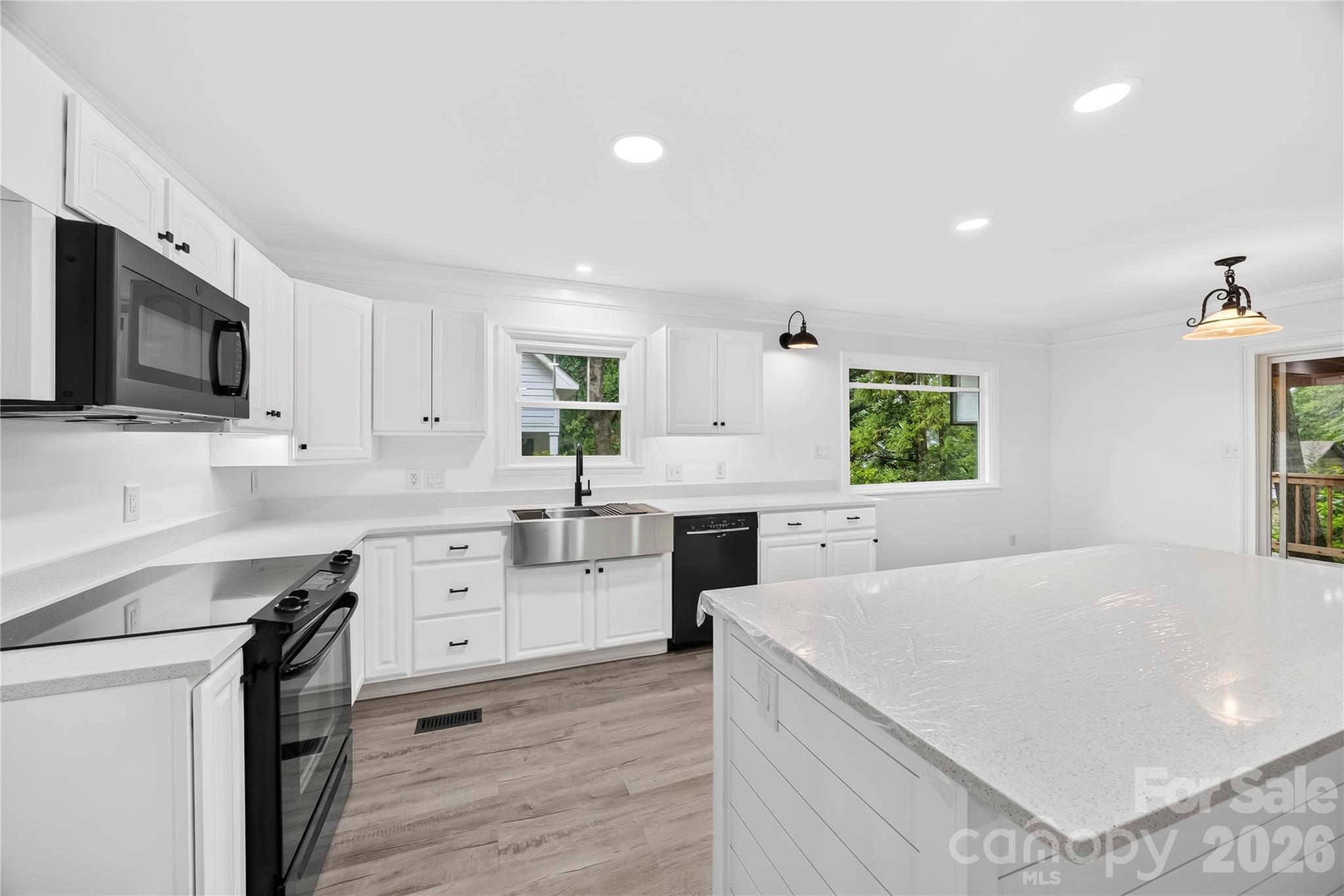 Tega Cay - Residential