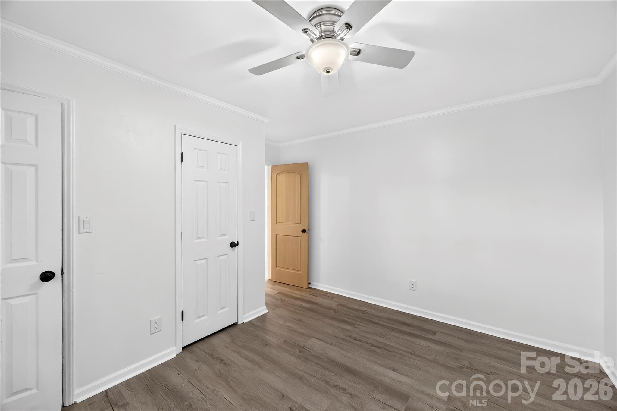 Tega Cay - Residential