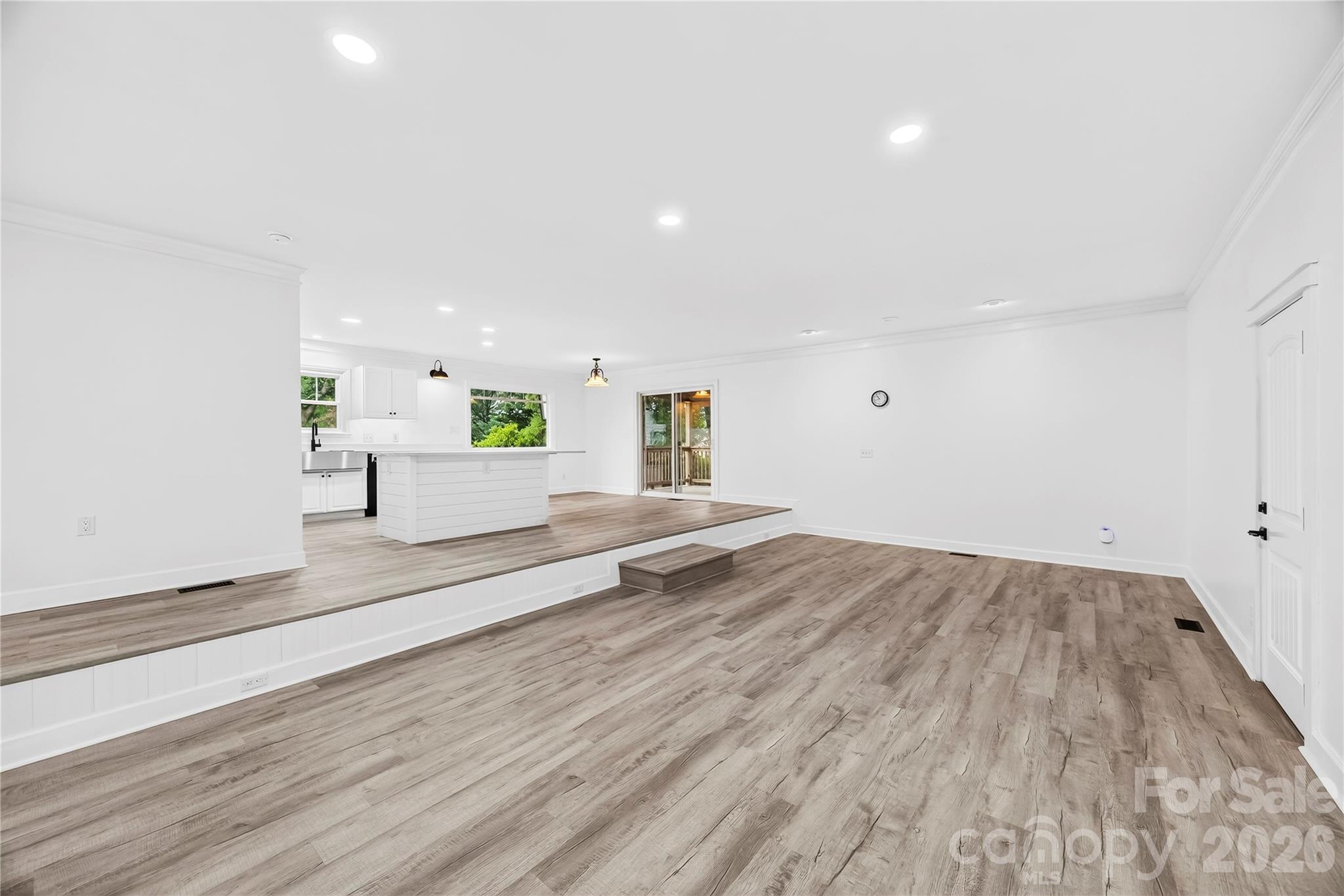 Tega Cay - Residential