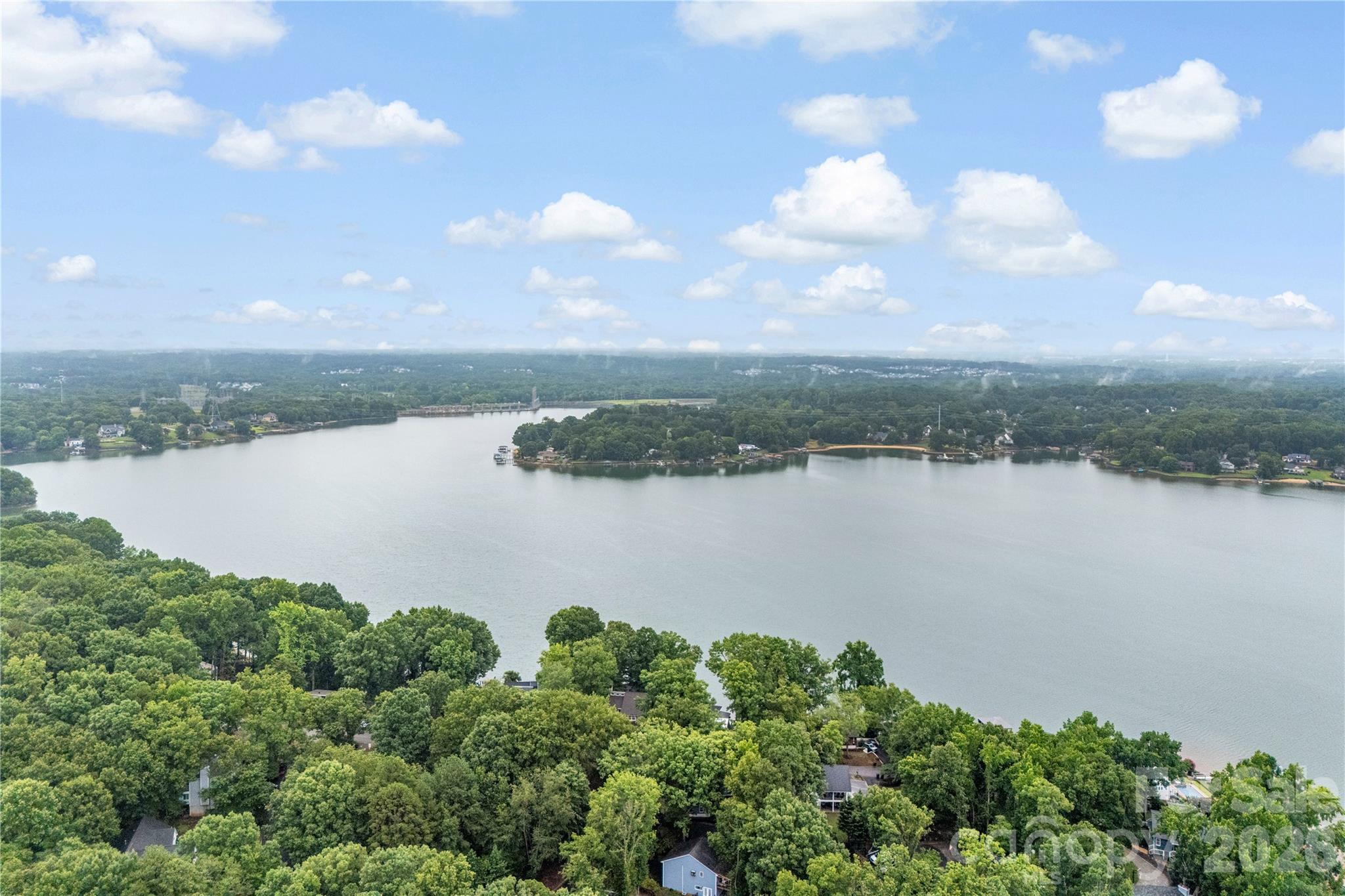 Tega Cay - Residential