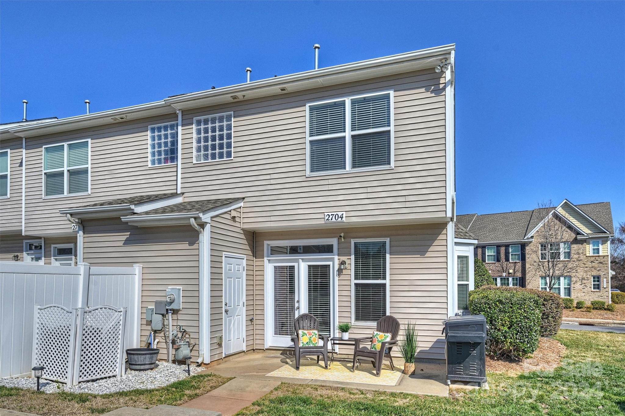 Almond Glen - Residential