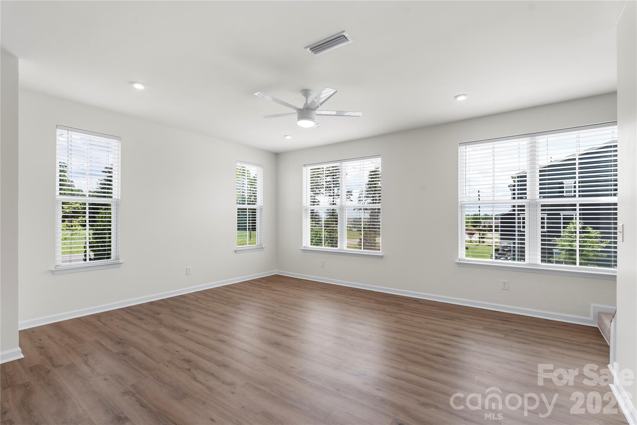 Trinity Townes - Residential
