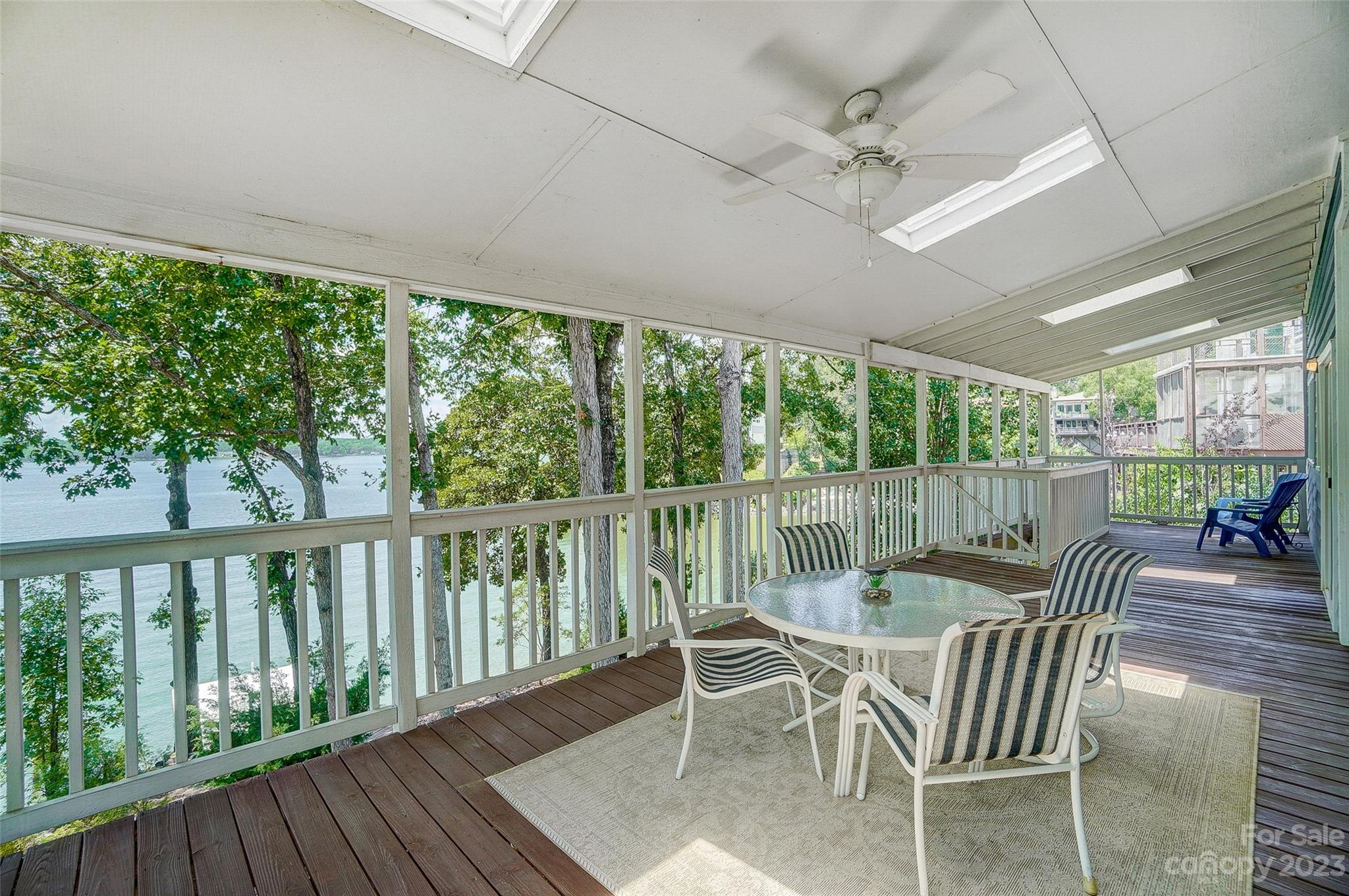 Tega Cay - Residential
