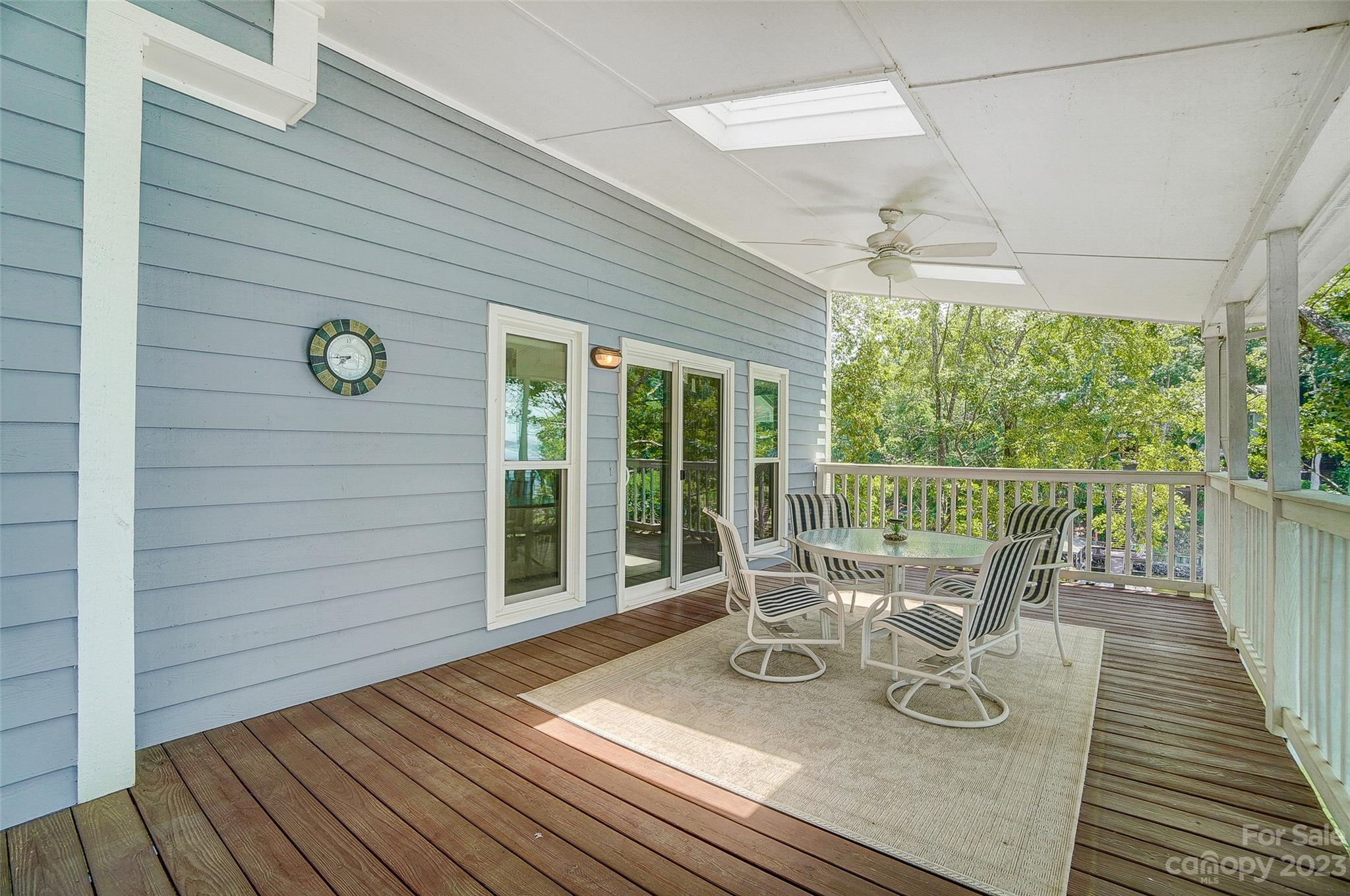 Tega Cay - Residential