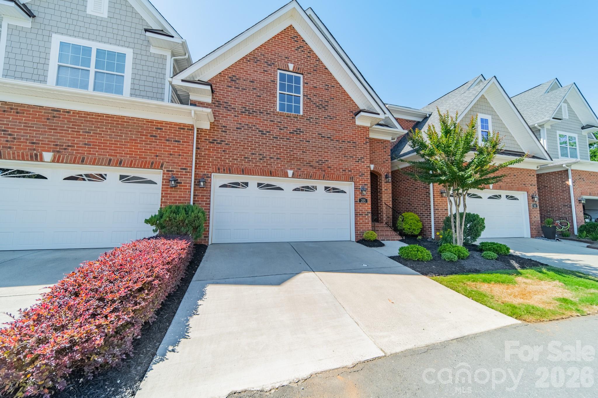 Beacon Knoll Villas - Residential