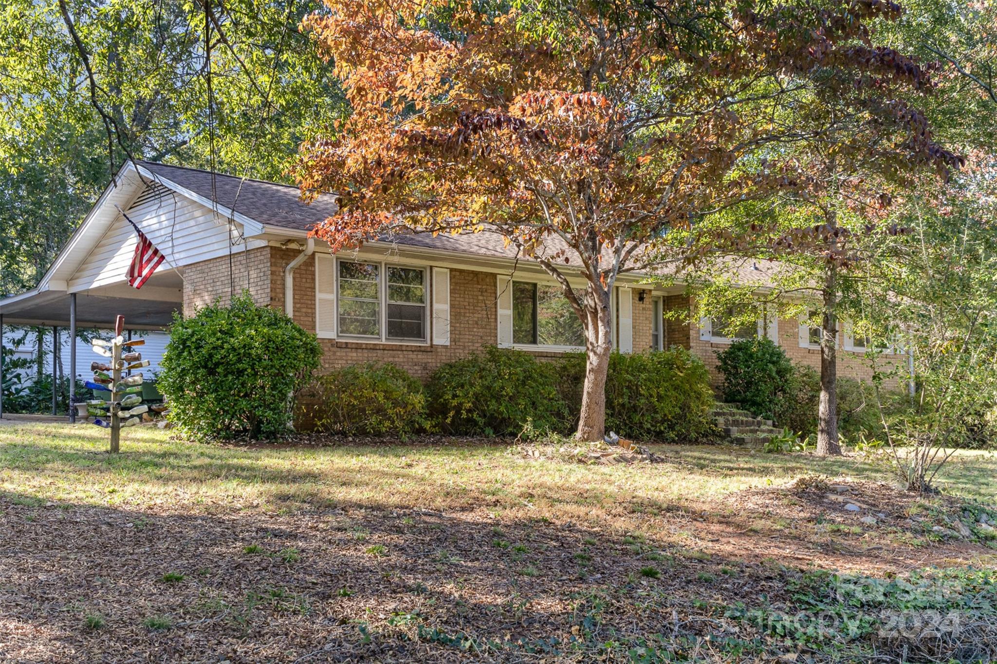 Bring your vision and creativity to this unique home with an exceptional floor plan! While it needs some TLC, it’s built on solid foundations with recent upgrades to the HVAC and roof. Plus, the sale includes additional lots, providing instant equity and endless possibilities for expansion or development. The shed in the back does have power, and the cable runs underground to the panel in the home! The storage room, which is located in the carport area is heated and is also where you can find the laundry area. 
Don’t miss this opportunity to transform a diamond in the rough! Owners are selling As-IS, no repairs will be made. 
Other parcels being sold with the home which are adjacent, 5440101017 and 5440101019 around 3 acres total!