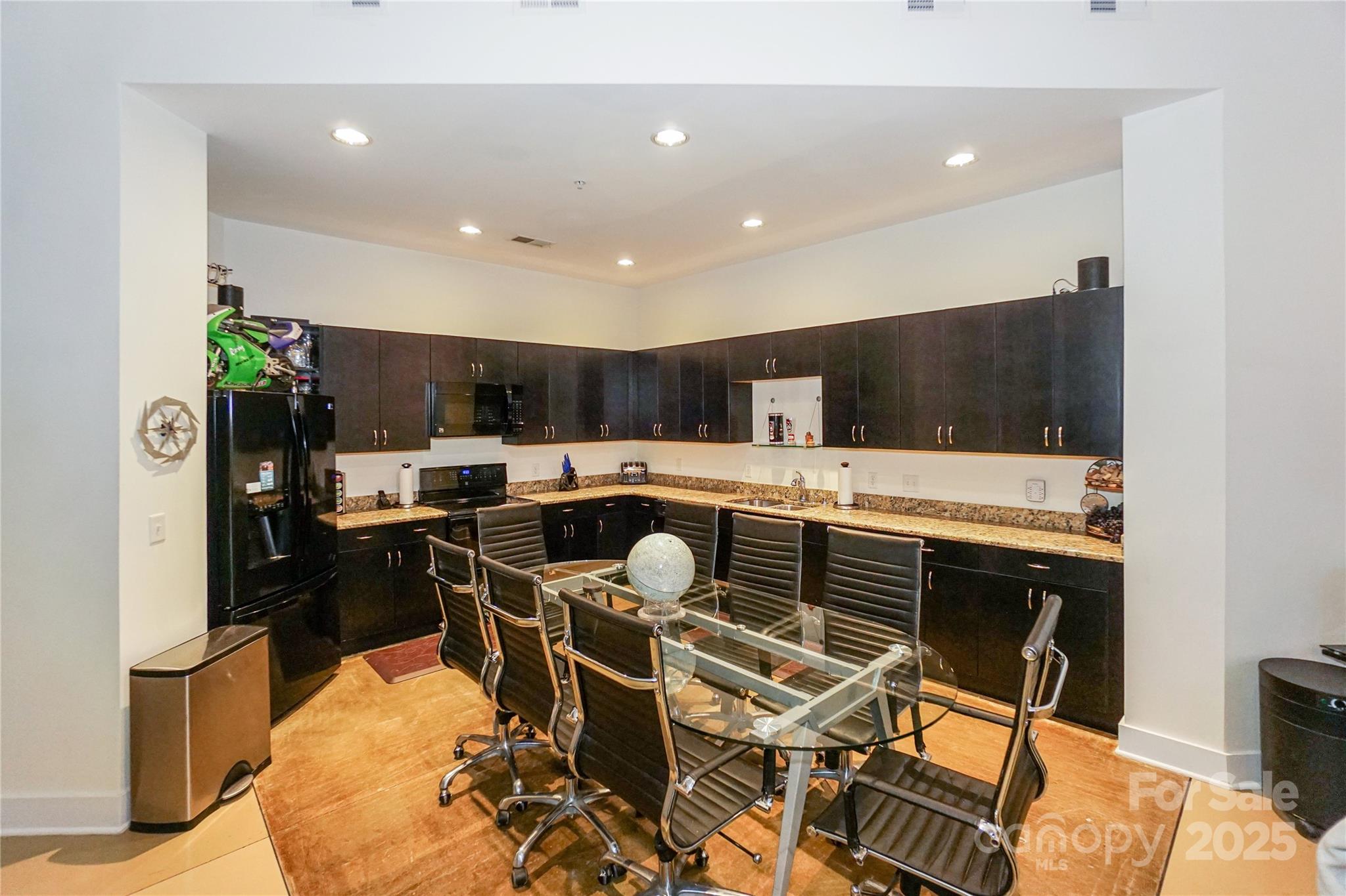 Skybox - Residential