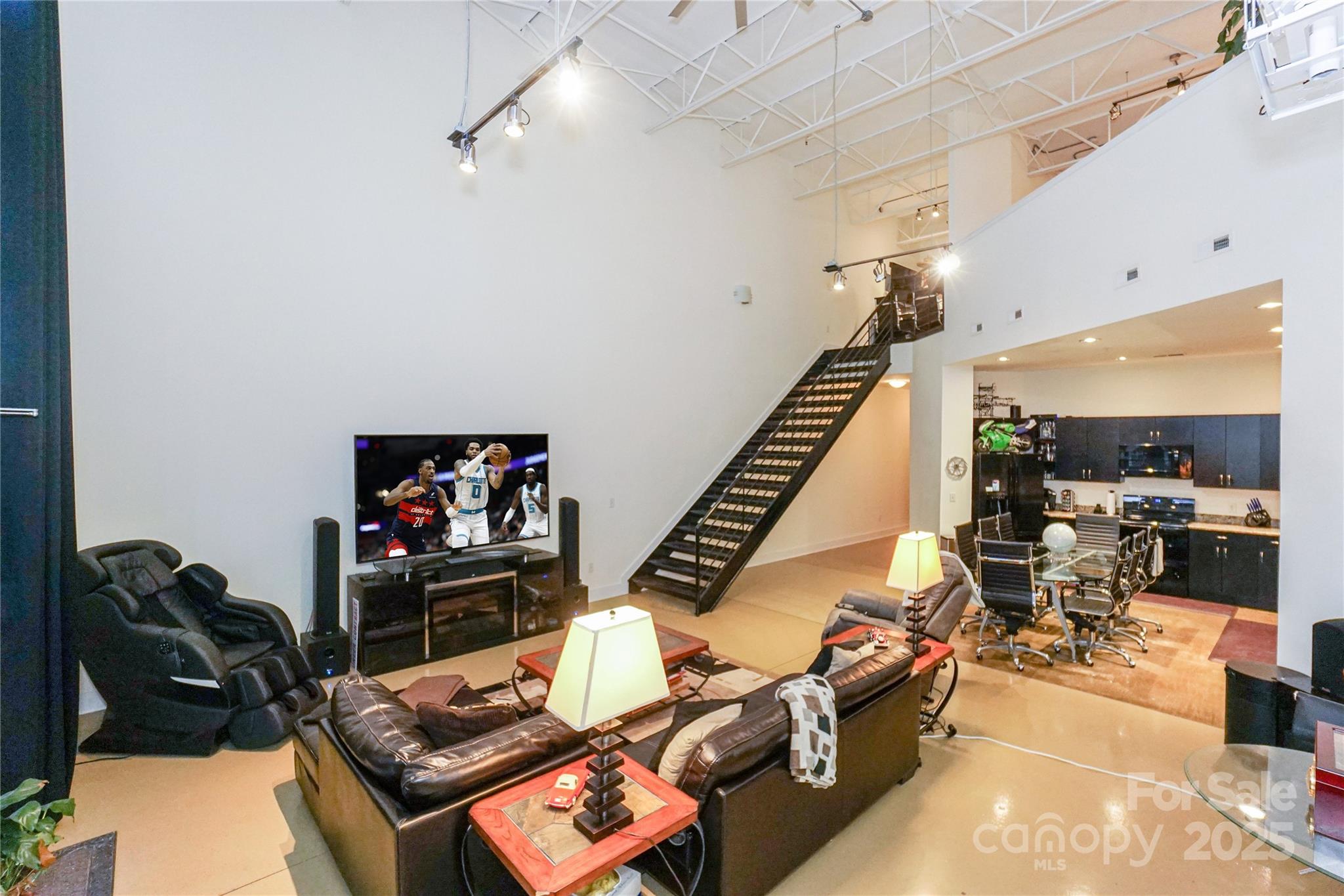 Skybox - Residential