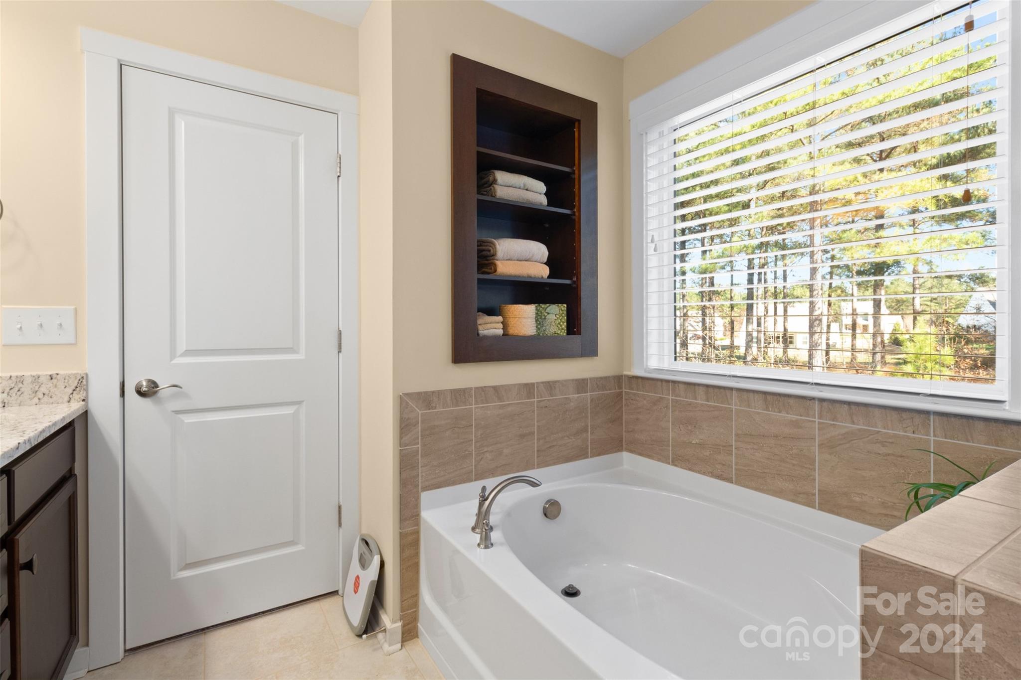 Conservancy at Waxhaw Creek - Residential