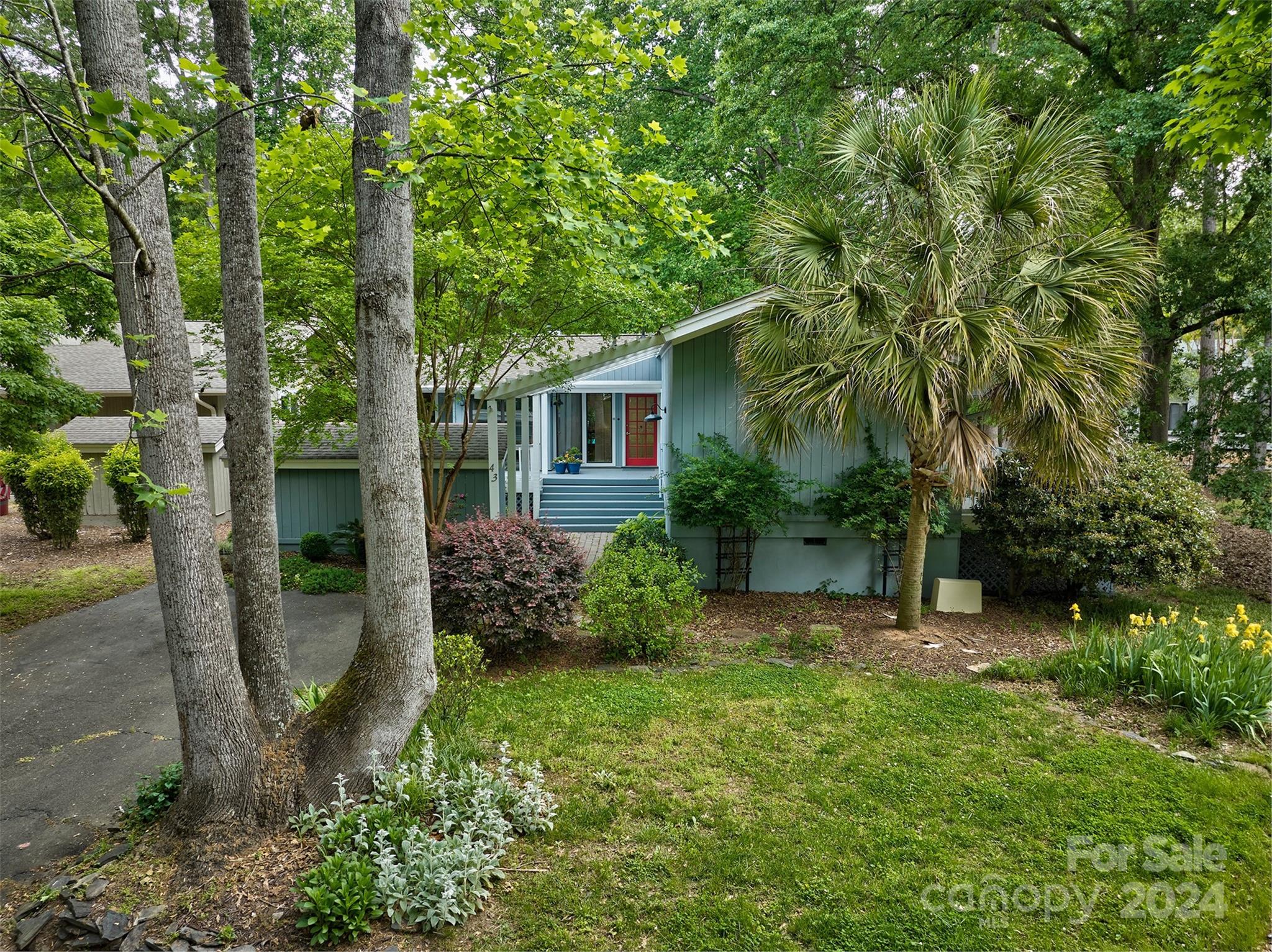 TAKE A WALK IN THE SCENIC WATERFRONT PARK W/ SANDY BEACH STEPS FROM YOUR NEW RANCH HOME!HOME LOCATED IN GATED WATERFRONT & GOLF COMMUNITY OF RIVER HILLS ON LAKE WYLIE. UPDATED RANCH HOME WITH SEASONAL WATERVIEWS FROM THE FRONT PORCH.3 BEDROOMS,2 BATHS, INVITING GREAT ROOM W/SOARING WOODEN CEILINGS AND SO MUCH DECKING!  THE ENTIRE SIDE OF THE HOME IS DECKED AND CONNECTS TO THE OVERSIZED BACK DECK WITH FENCED YARD AND PAVER PATIO ! AS SOON AS YOU ENTER THE FOYER THERE IS A COZY AND HOMEY FEEL TO THIS HOUSE.  2 STORAGE UNITS IN THE FRONT COURTYARD FOR EXTRAS AND ROOM IN THE BACK TO STORE YOUR KAYAKS OR PADDLE BOARD EQUIPMENT .  COMMUNITY OFFER MILES OF WALKING TRAILS, MARINA,COUNTRY CLUB W 18 HOLE COURSE AND 2 POOLS, GARDENS, DOG PARK,PLAYGROUNDS AND MUCH MORE.  ALL THIS AND IN THE AWARD WINNING CLOVER SCHOOL DISTRICT. EASY COMMUTE TO CHARLOTTE, FORT MILL, ROCK HILL AND YORK.  COME ENJOY LIVING AT THE LAKE!  TAX BILL WOULD BE $2898 FOR OWNER OCCUPANT. IT'S NOT SELLER PRIMARY RESIDENCE