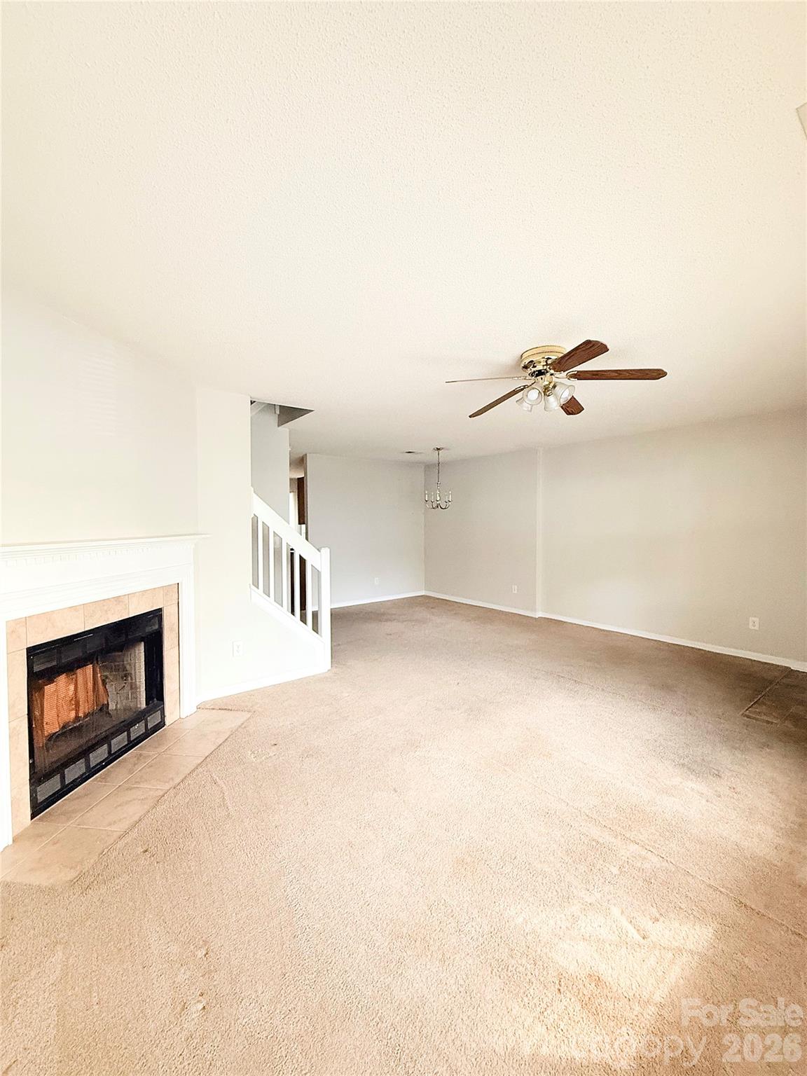ROSSMORE - Residential