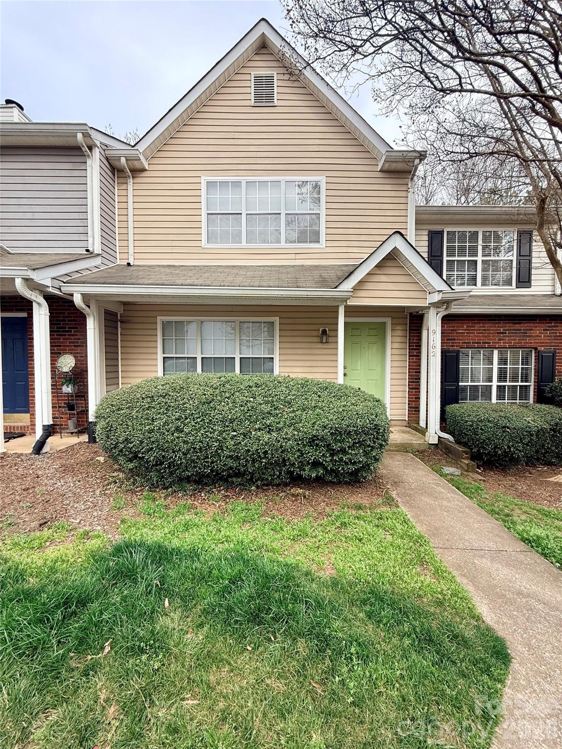 ROSSMORE - Residential