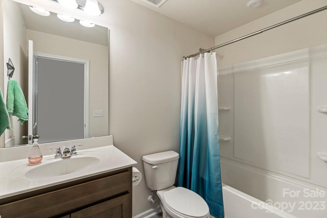 Starmount Cove - Residential