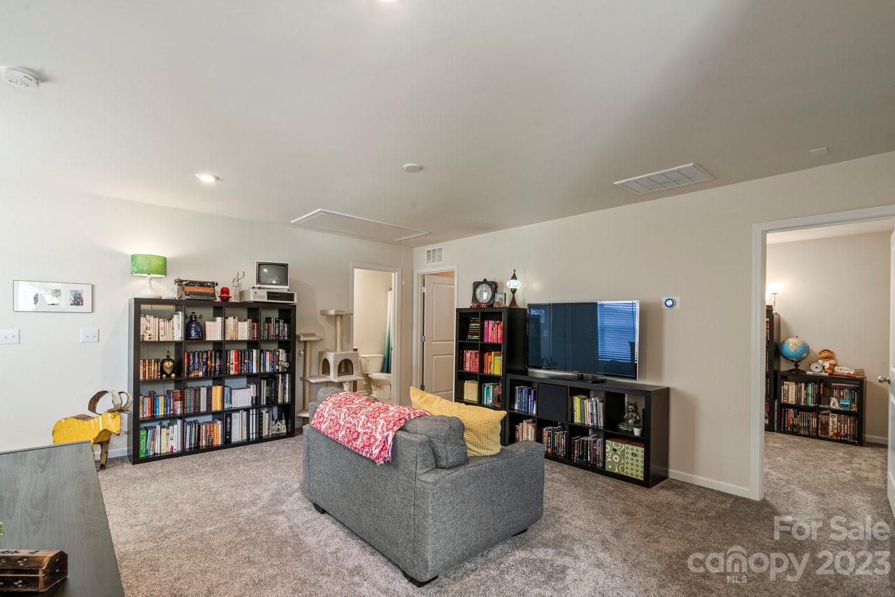 Starmount Cove - Residential