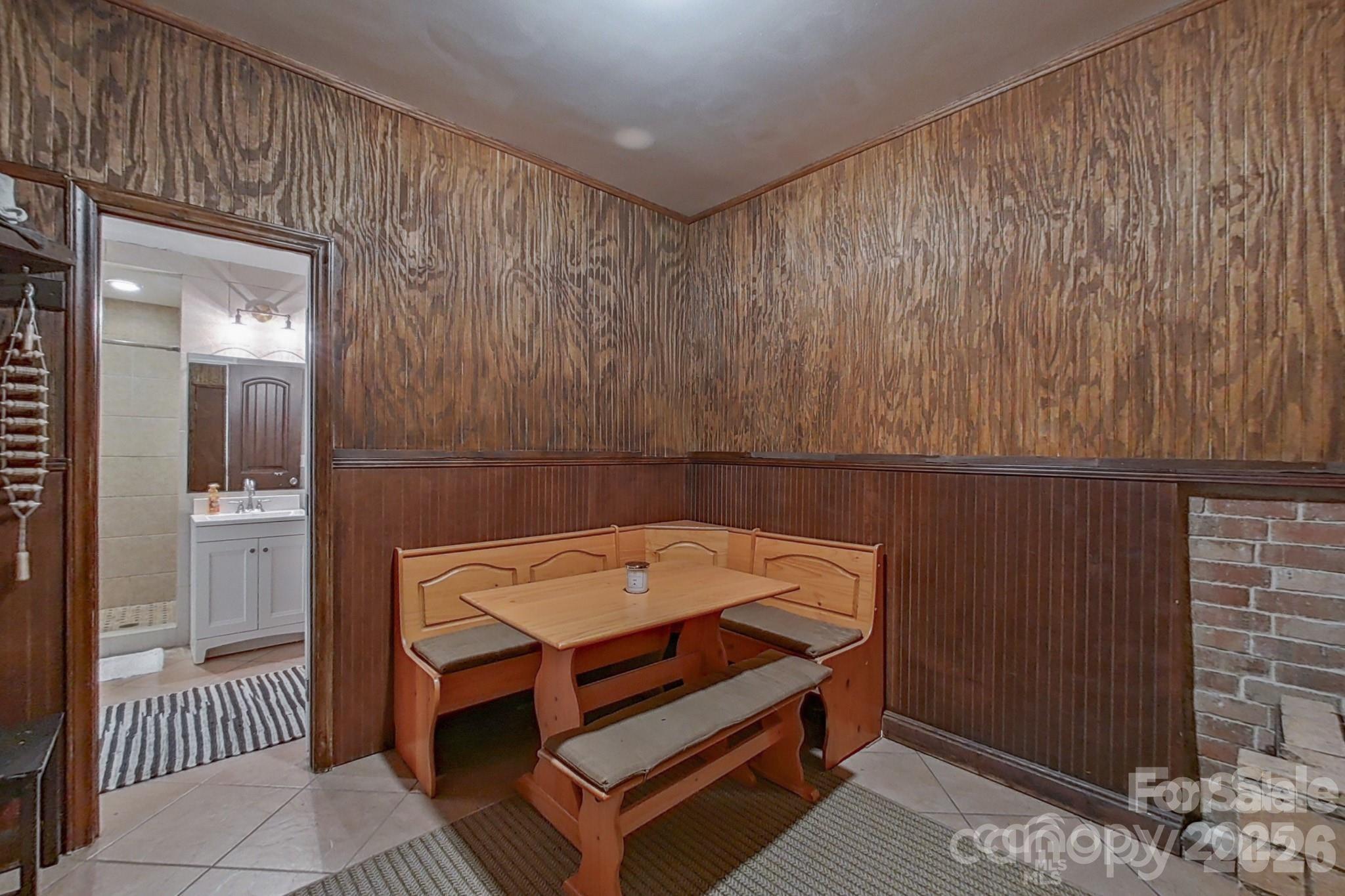 Hillandale Acres - Residential