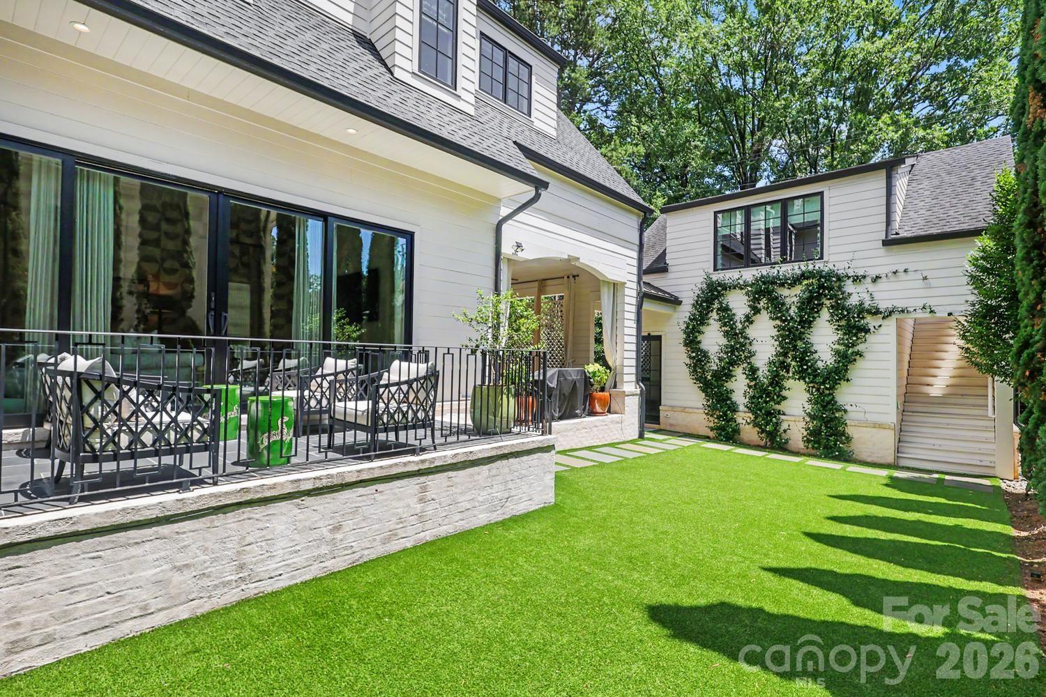Myers Park - Residential