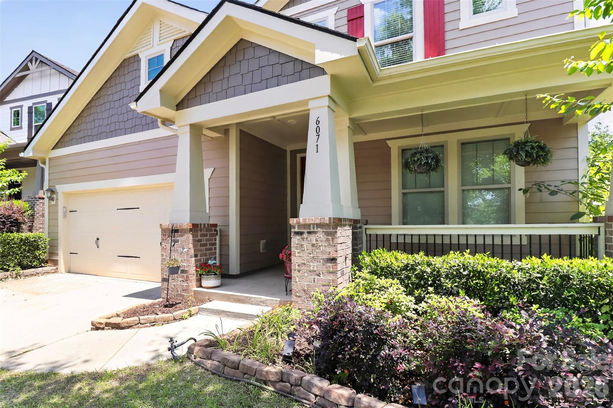 The Preserve At Riverchase - Residential
