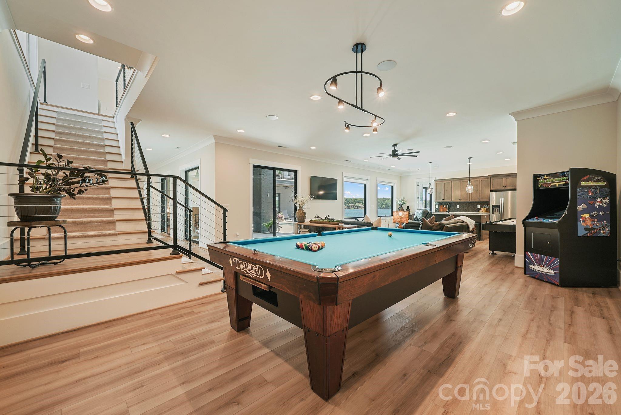 Edgewater - Residential