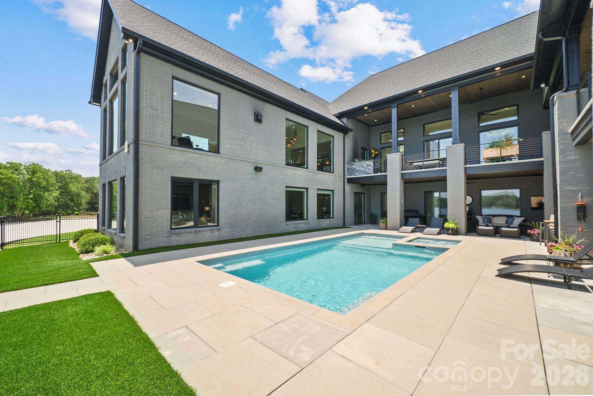 Edgewater - Residential