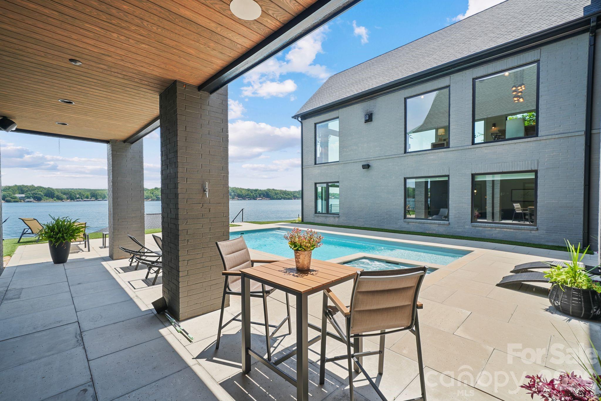 Edgewater - Residential