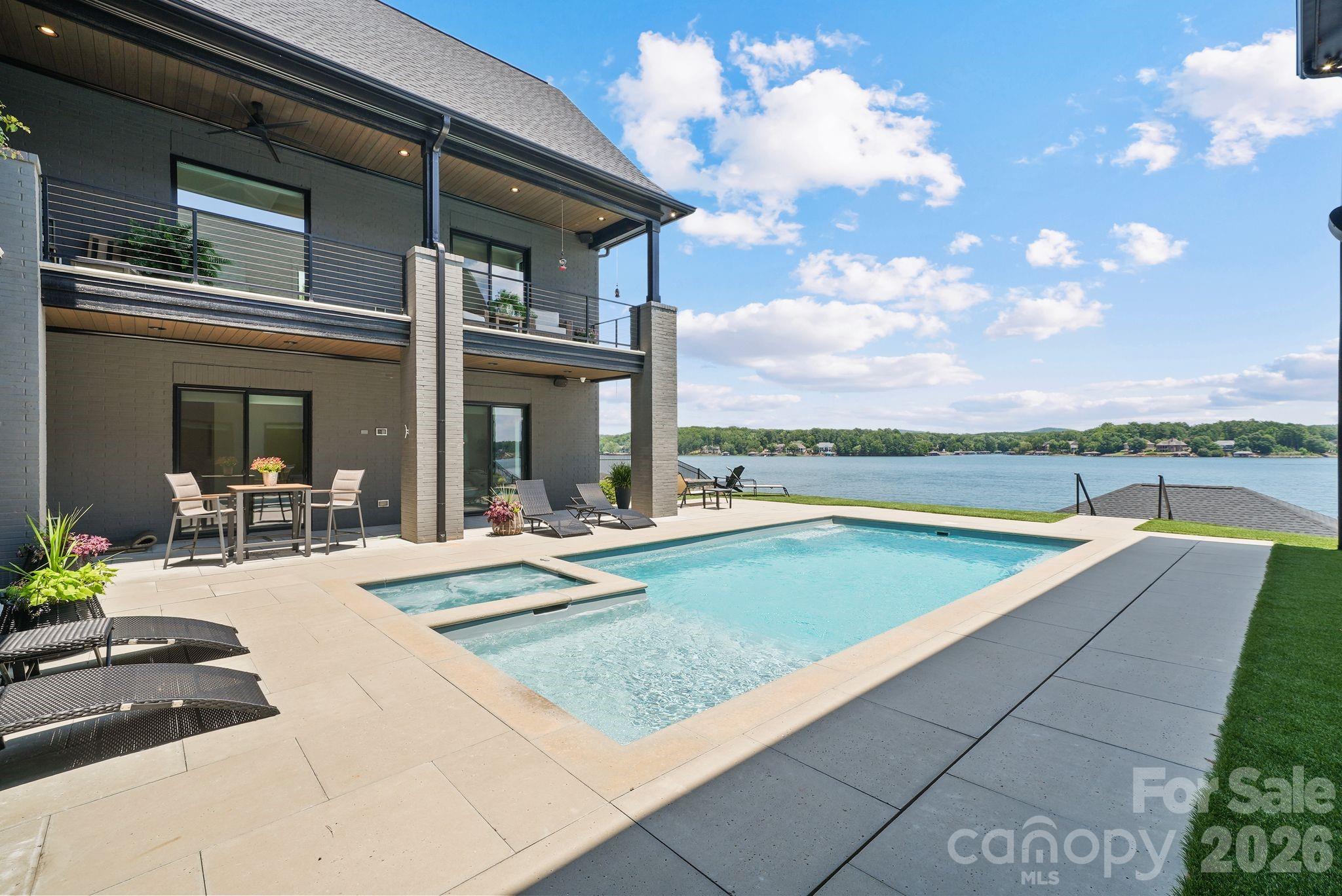 Edgewater - Residential