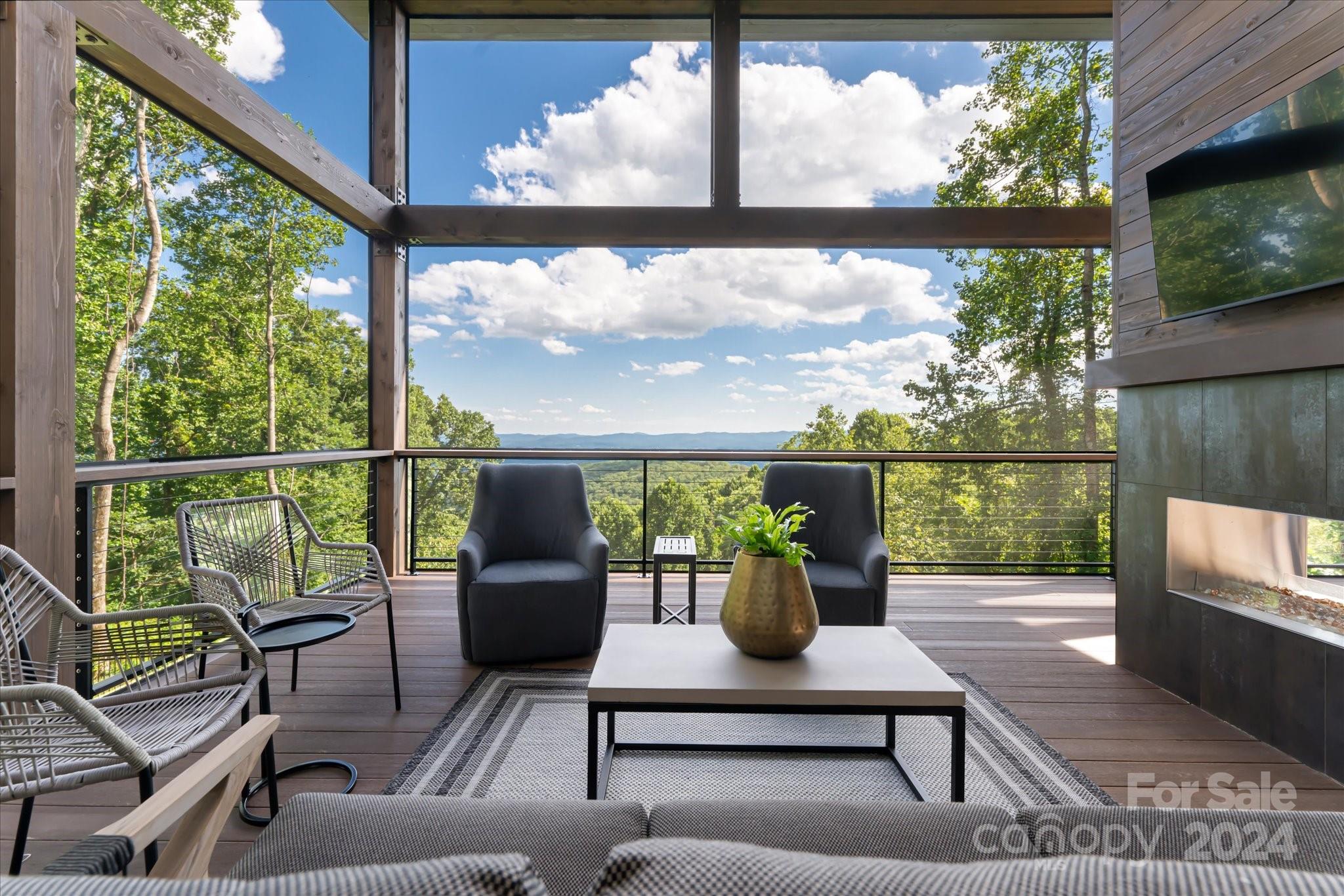 Couch Mountain - Residential