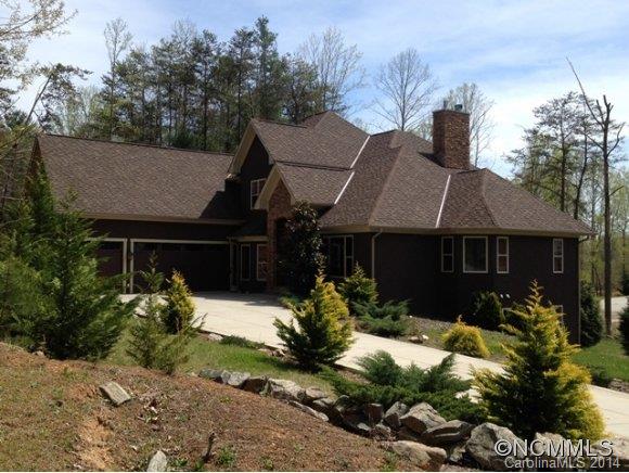 Beautiful contemporary home in Crest Mountain.  The bright and open floorplan features a kitchen w/ stainless appliances, 2 large master suites, large bonus rooms on both the 2nd level and in the walk-out/daylight bsmt, 2 fireplaces, multiple decks, a covered patio, and so much more. Hurry!!Seller/Agent make no representations. MLS info not guaranteed. Buyers need to pre-qualify thru Suntrust. Please contact agent for details.