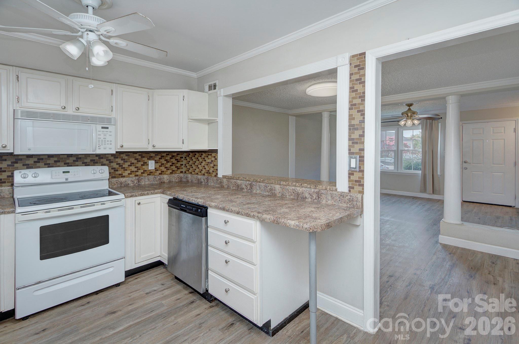 Carriage House - Residential