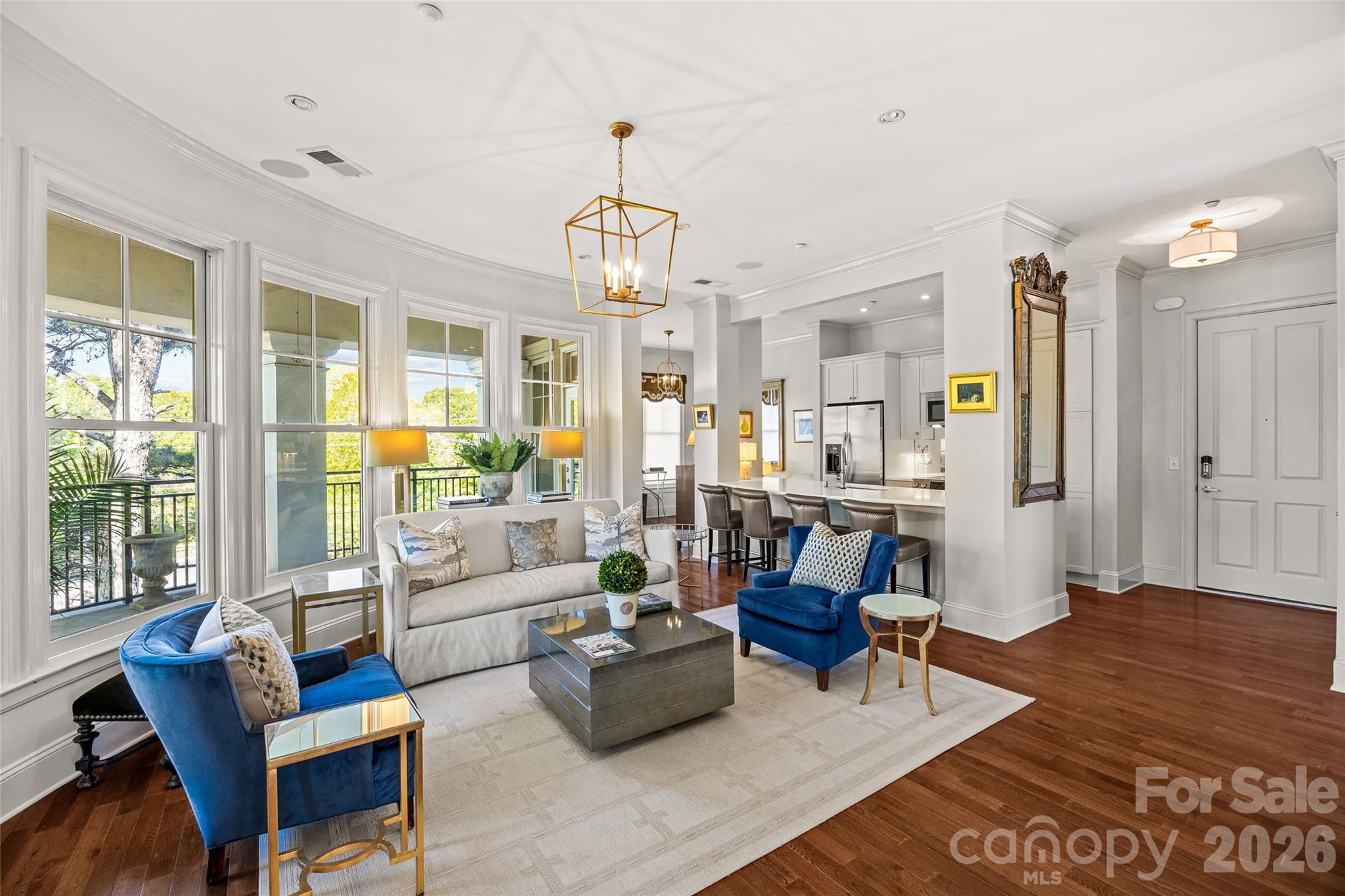 Located in the heart of SouthPark within walking distance to the finest restaurants, shopping, breweries, grocery stores plus a short drive to Uptown, CLT airport and more! This renovated, move-in ready, luxury, end unit condo features 3 bedrooms, 2.5 bathrooms, 1,689 square feet with a 240 square foot wrap around porch, updated light fixtures, fresh paint and renovated kitchen. Unit includes 2 assigned parking spaces in a secure garage and ample storage with a storage unit. This charming condo is a must see!