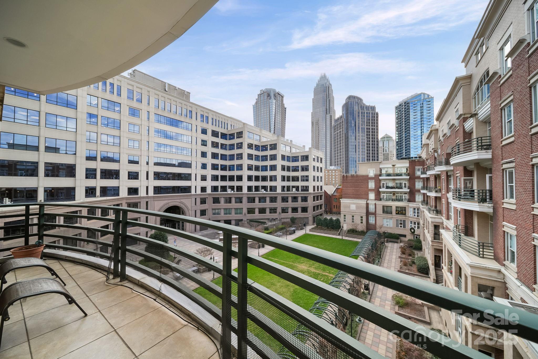 400 North Church - Residential