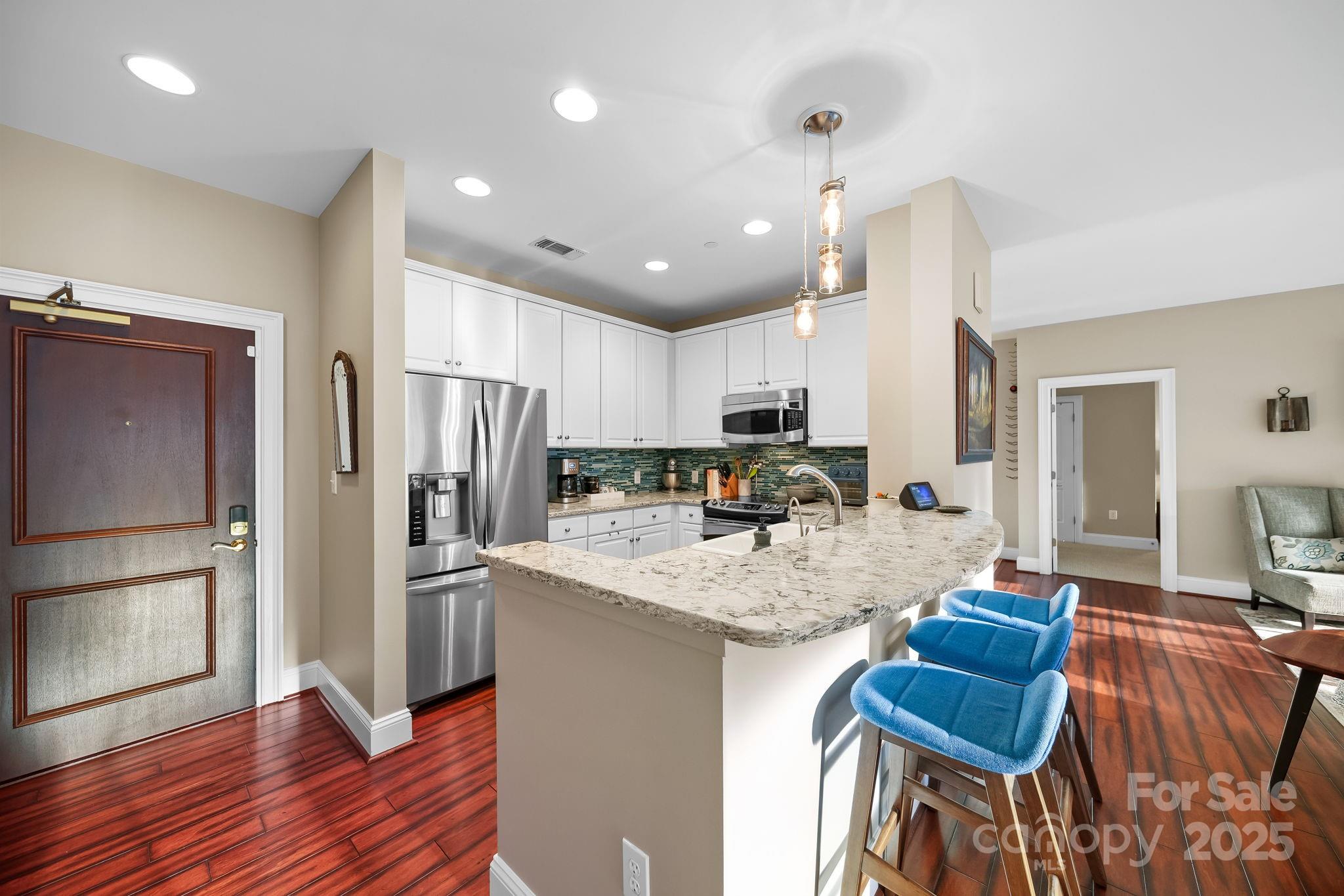 400 North Church - Residential